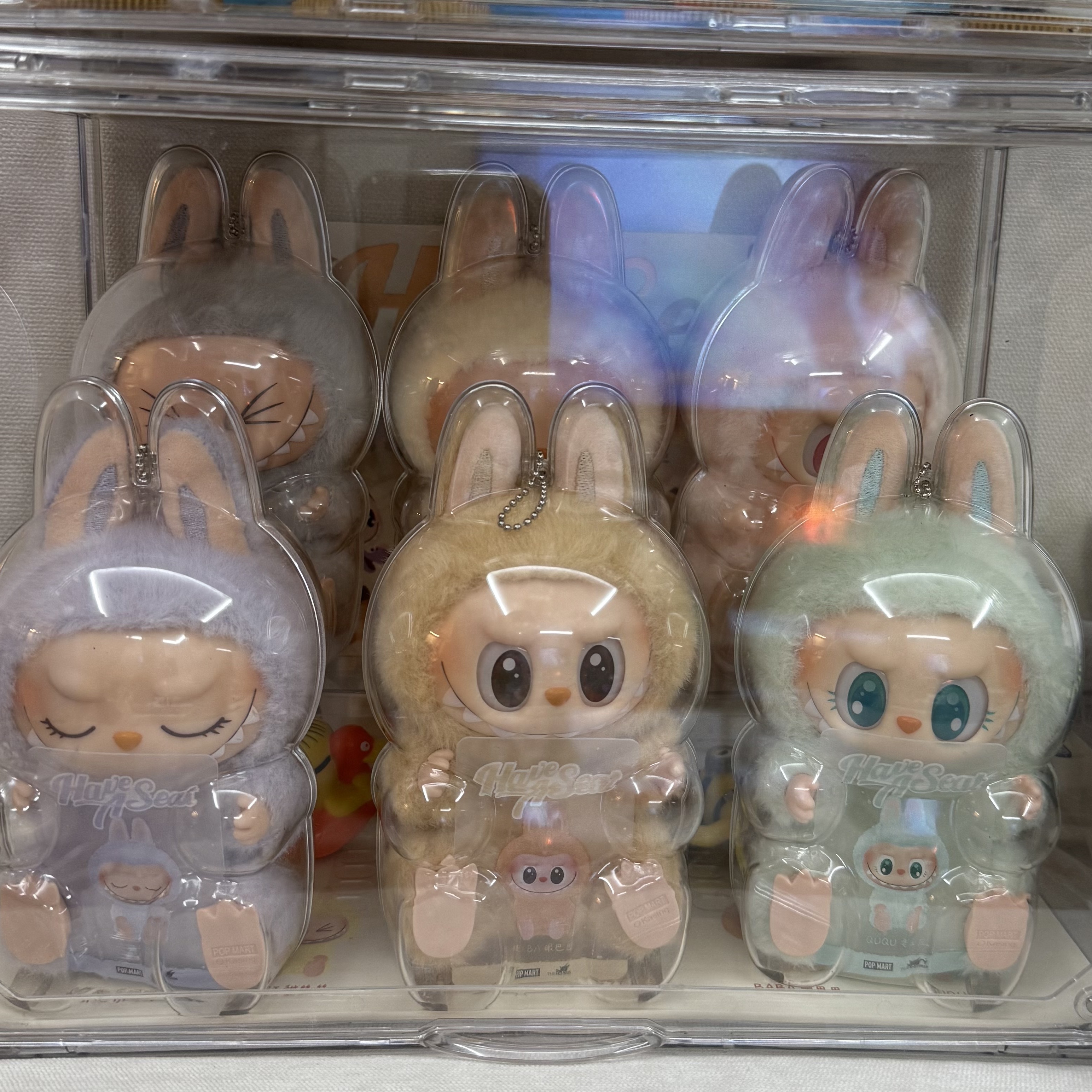 Pop Mart Labubu Let's Play Together Doll Series Sealed Case (6 Blind Boxes) 착용 스타일