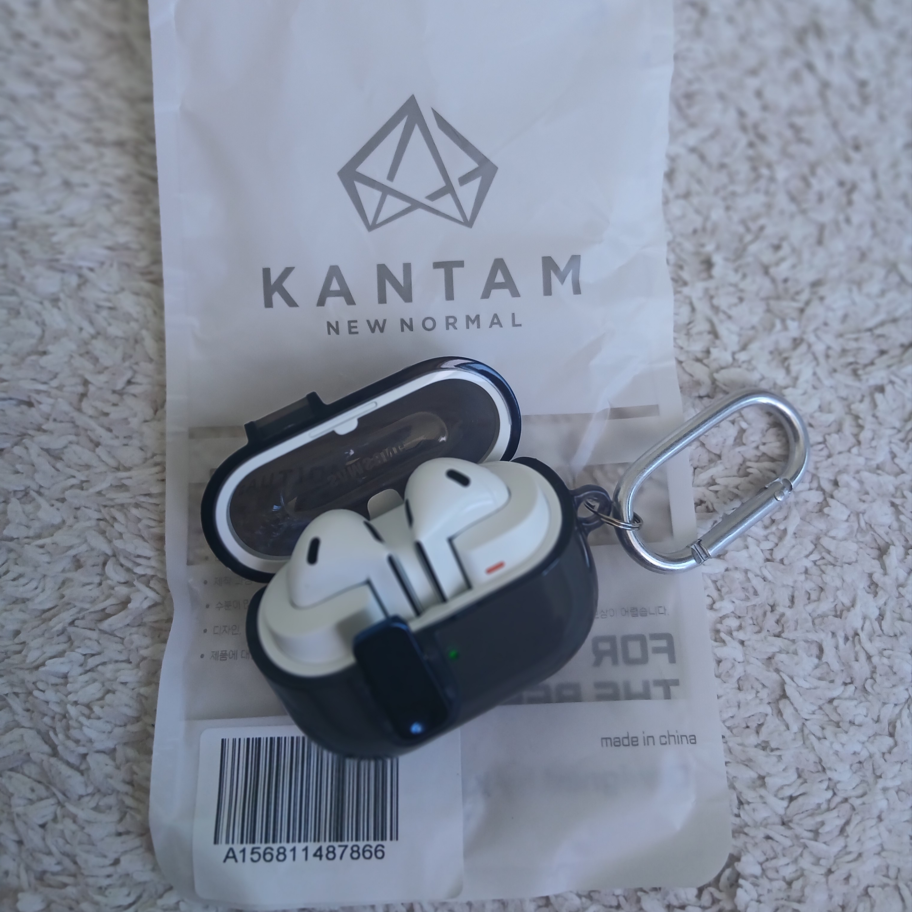 Samsung Galaxy Buds3 White 착용 스타일 - 8