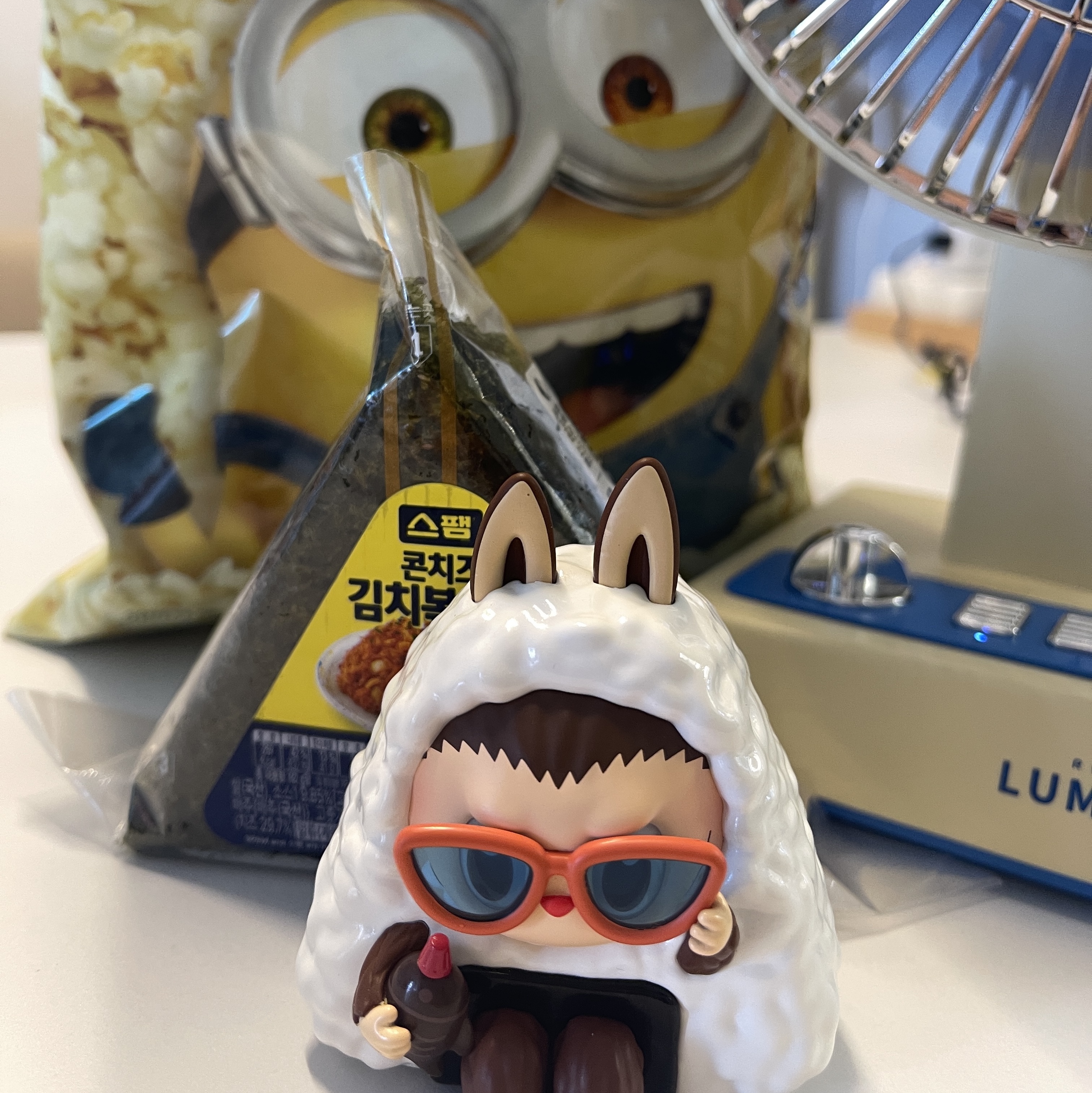 Pop Mart Labubu The Monsters Wacky Mart Series Figures Onigiri (Opened Case) 착용 스타일