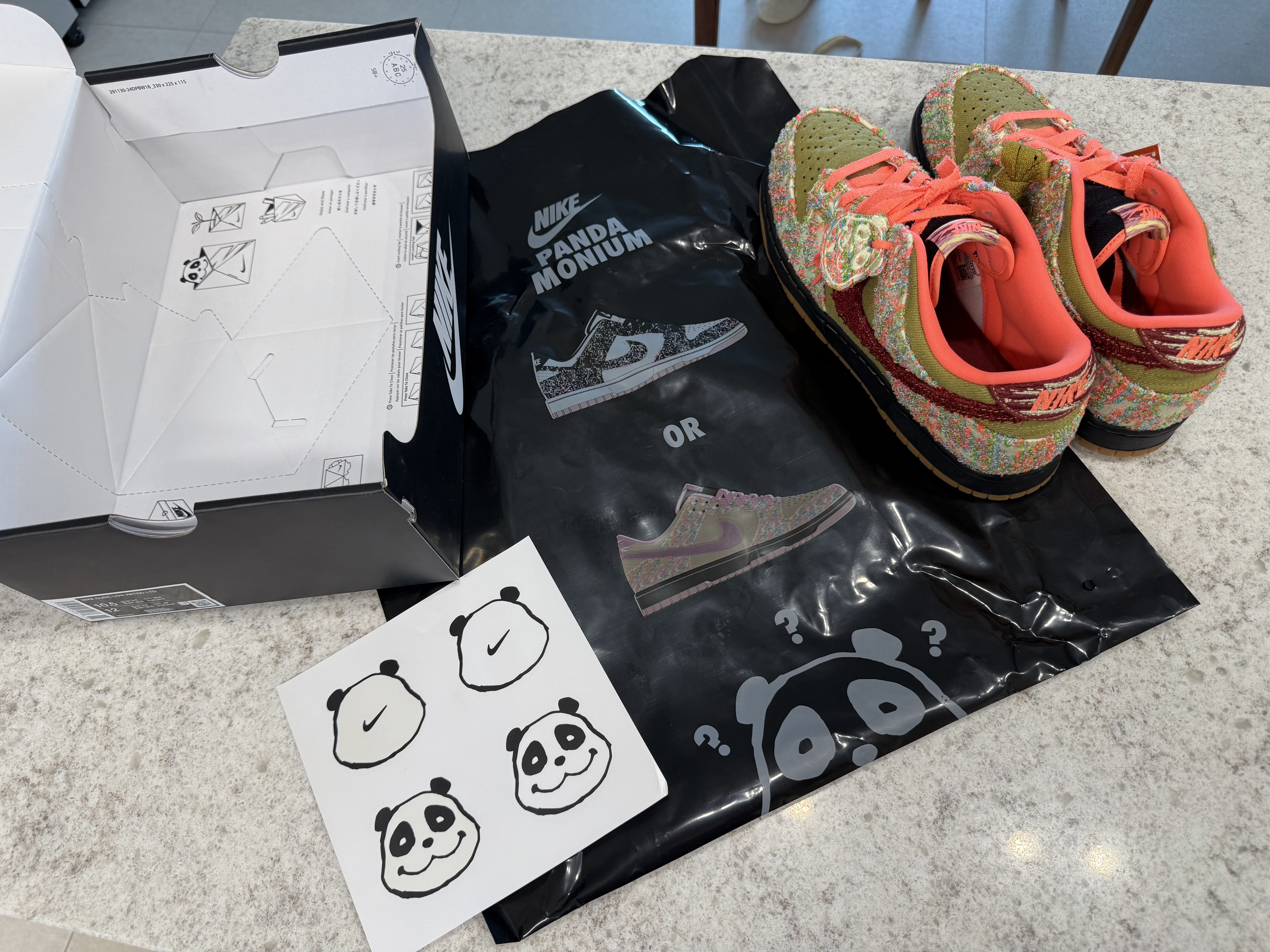 Nike Dunk Low Green Curry and White 착용 스타일 - 2