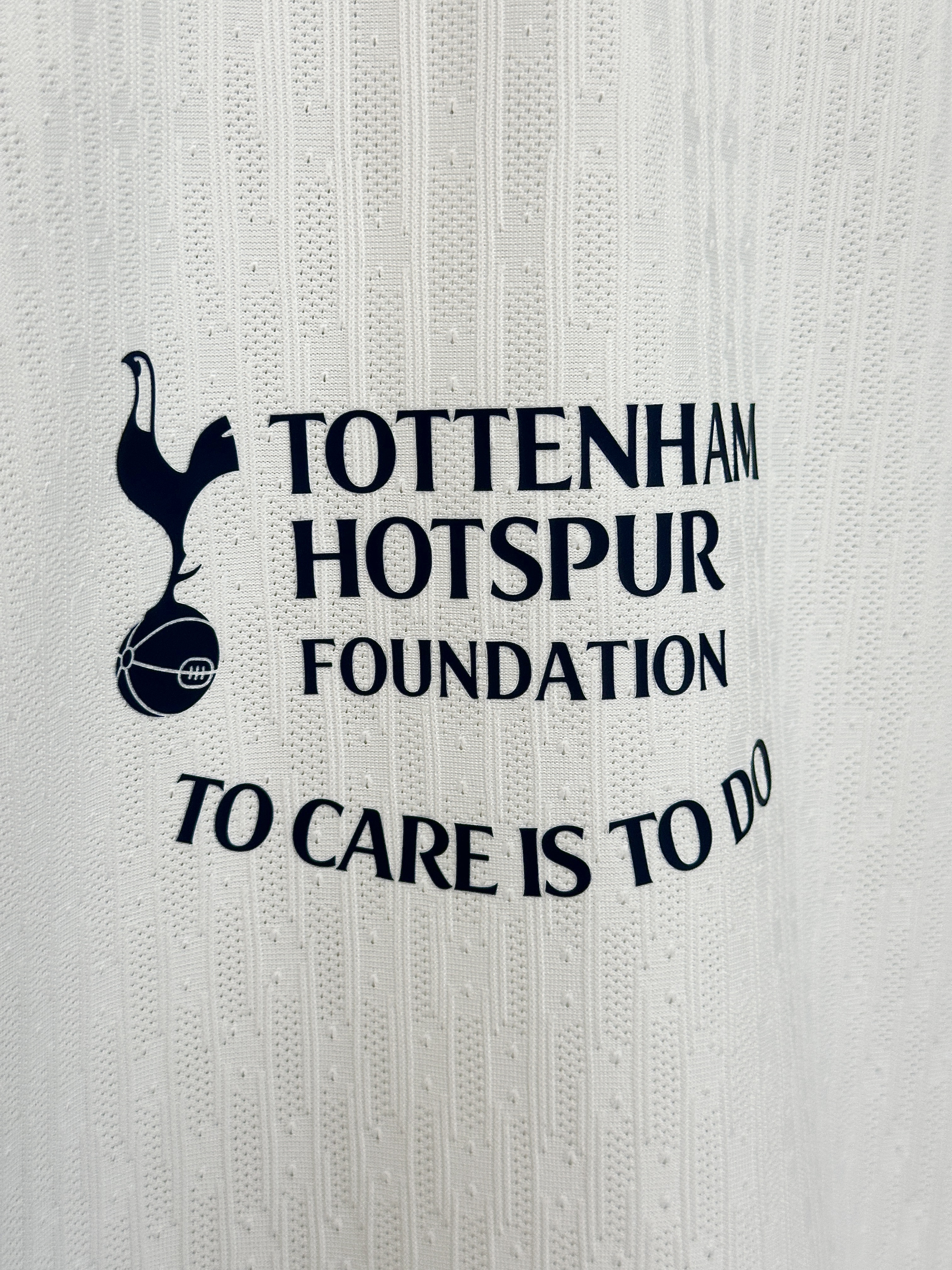 Nike Tottenham Hotspur 2024/25 Dri-Fit ADV Match Home Authentic Jersey White (Non Marking Ver.), Nike Tottenham Hotspur 2024/25 Dri-Fit Stadium Home Jersey White (Non Marking Ver.) 착용 스타일 - 6