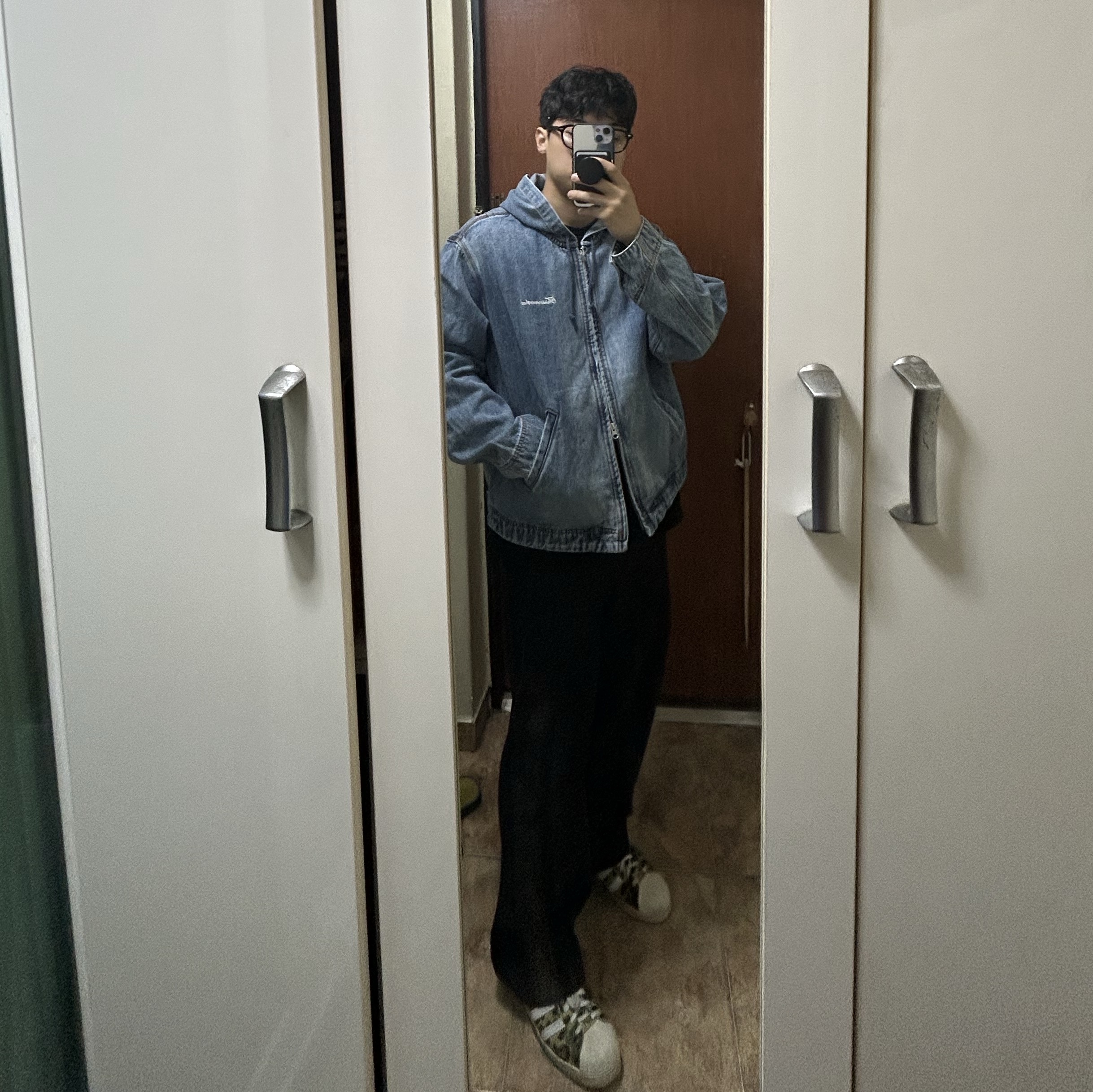 Adidas x BAPE Superstar 80s Green Camo 착용 스타일 - 2