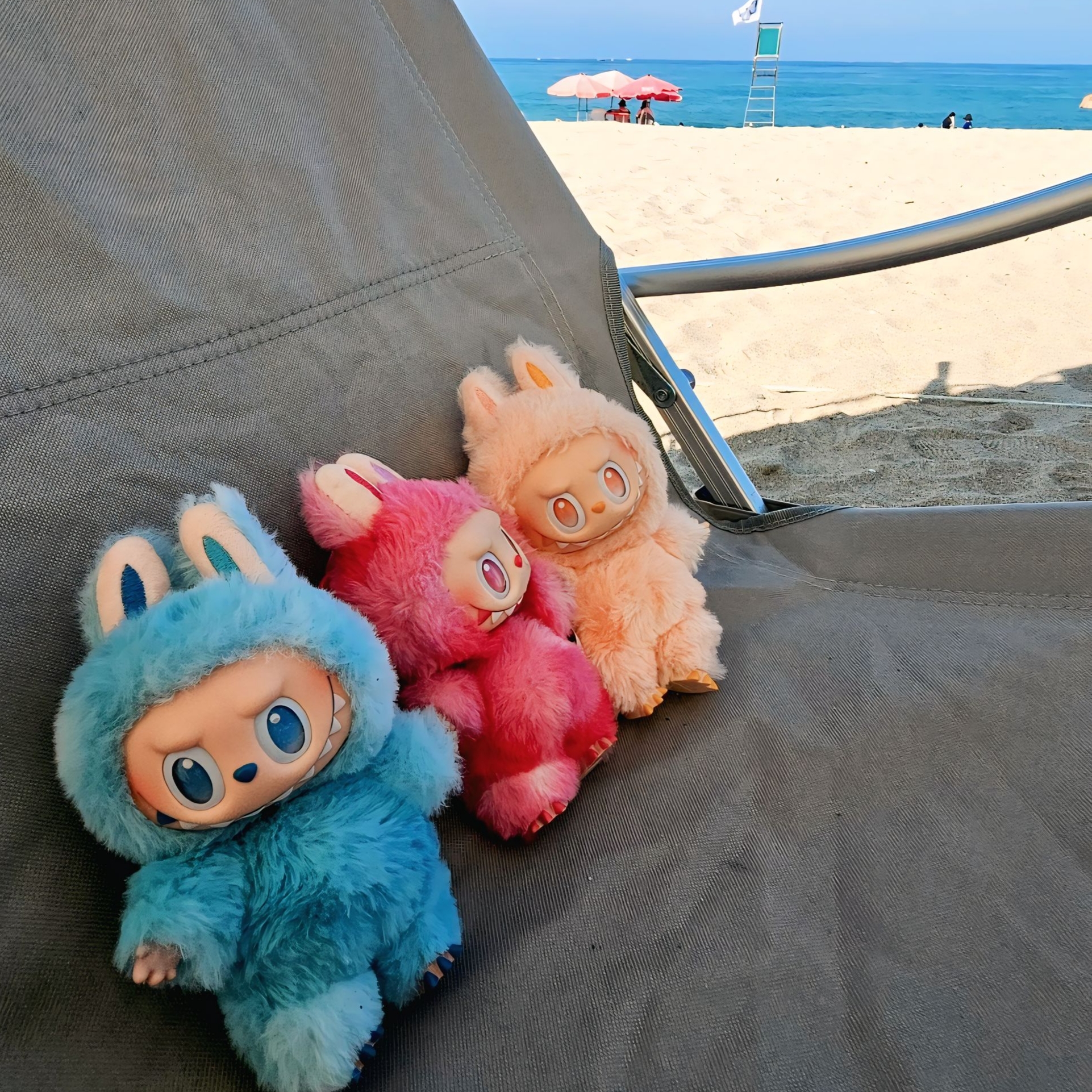 Pop Mart Labubu The Monsters Highlight Series Sealed Case (6 Blind Boxes), Pop Mart Labubu The Monsters Highlight Series Hope Keyring (Opened Case) 착용 스타일 - 2
