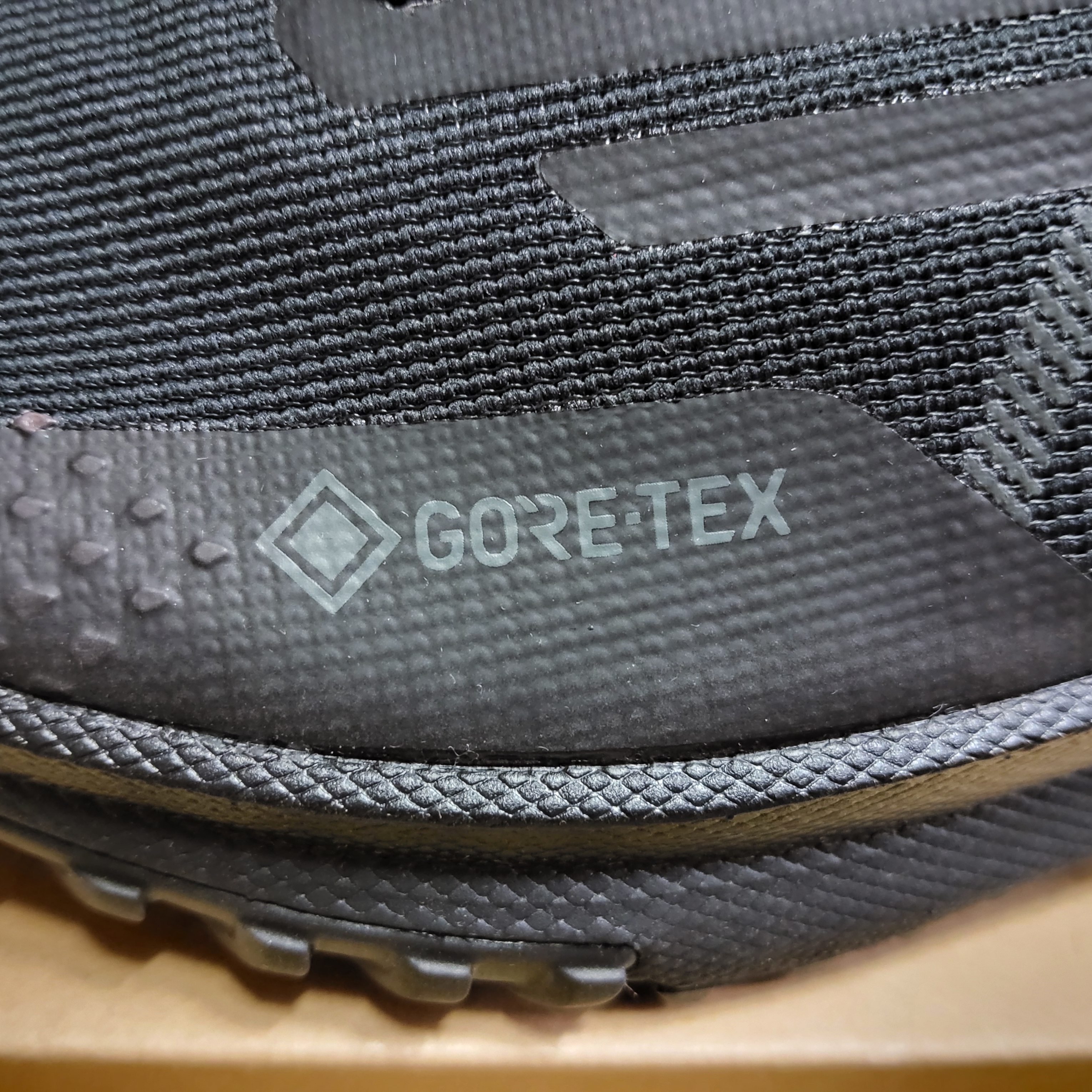 Nike React Pegasus Trail 4 Gore-Tex Black Velvet Brown 착용 스타일 - 4