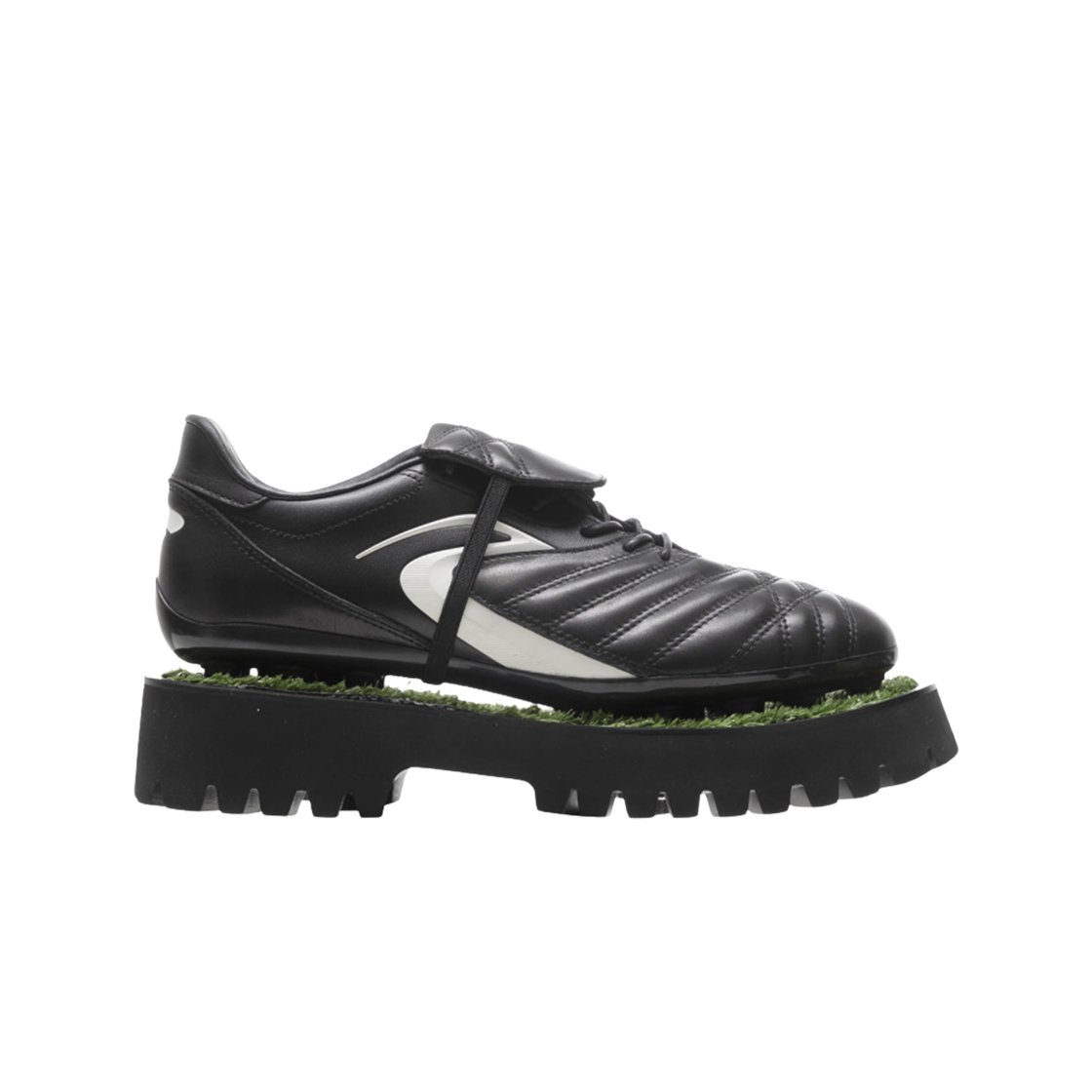 리매진 풋볼 피치 블랙(Remagine Football Pitch Black)