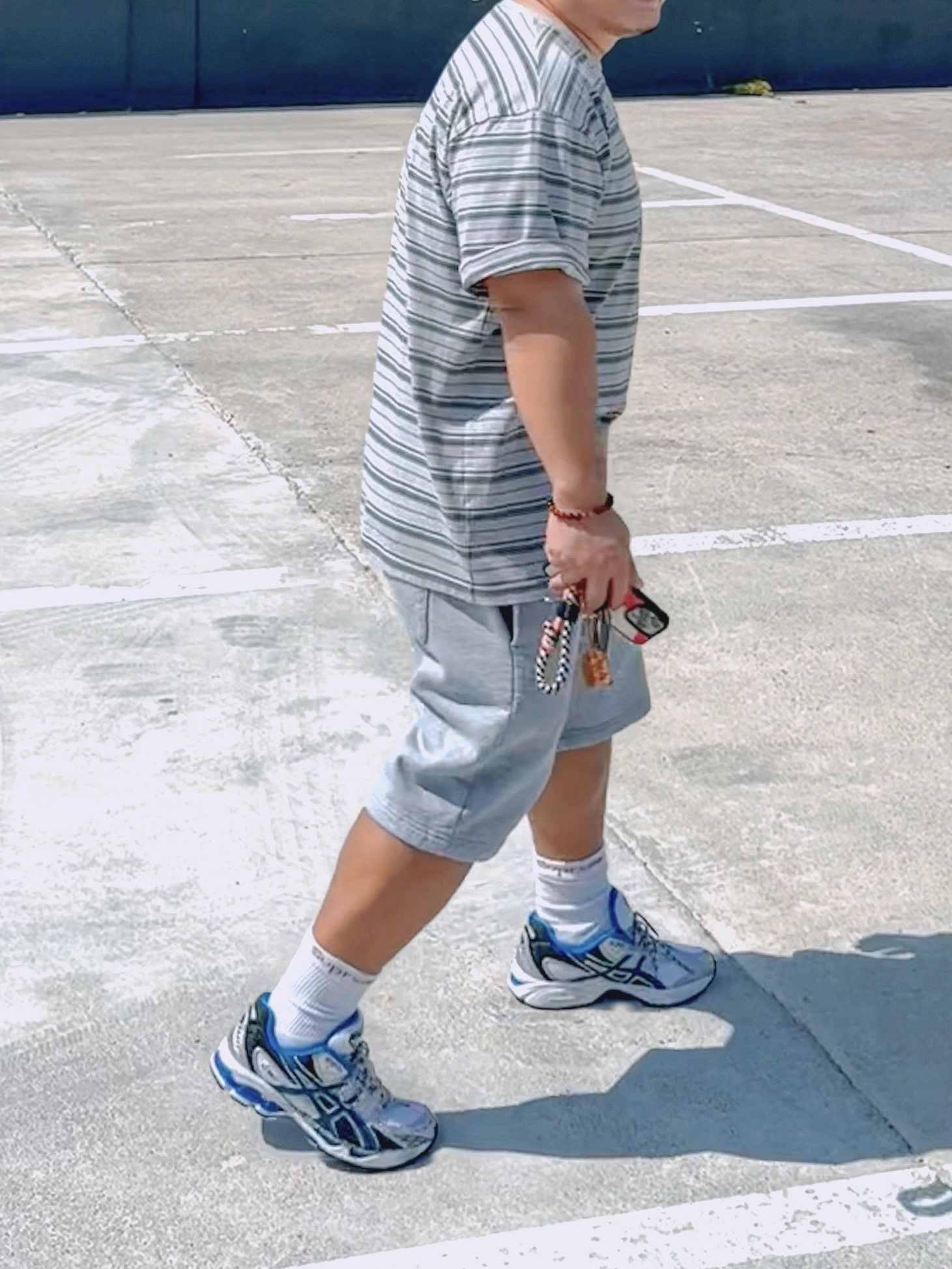 Asics Gel-Nimbus 10.1 White Directoire Blue, Stussy Overdyed Stock Logo Shorts Grey Heather 착용 스타일