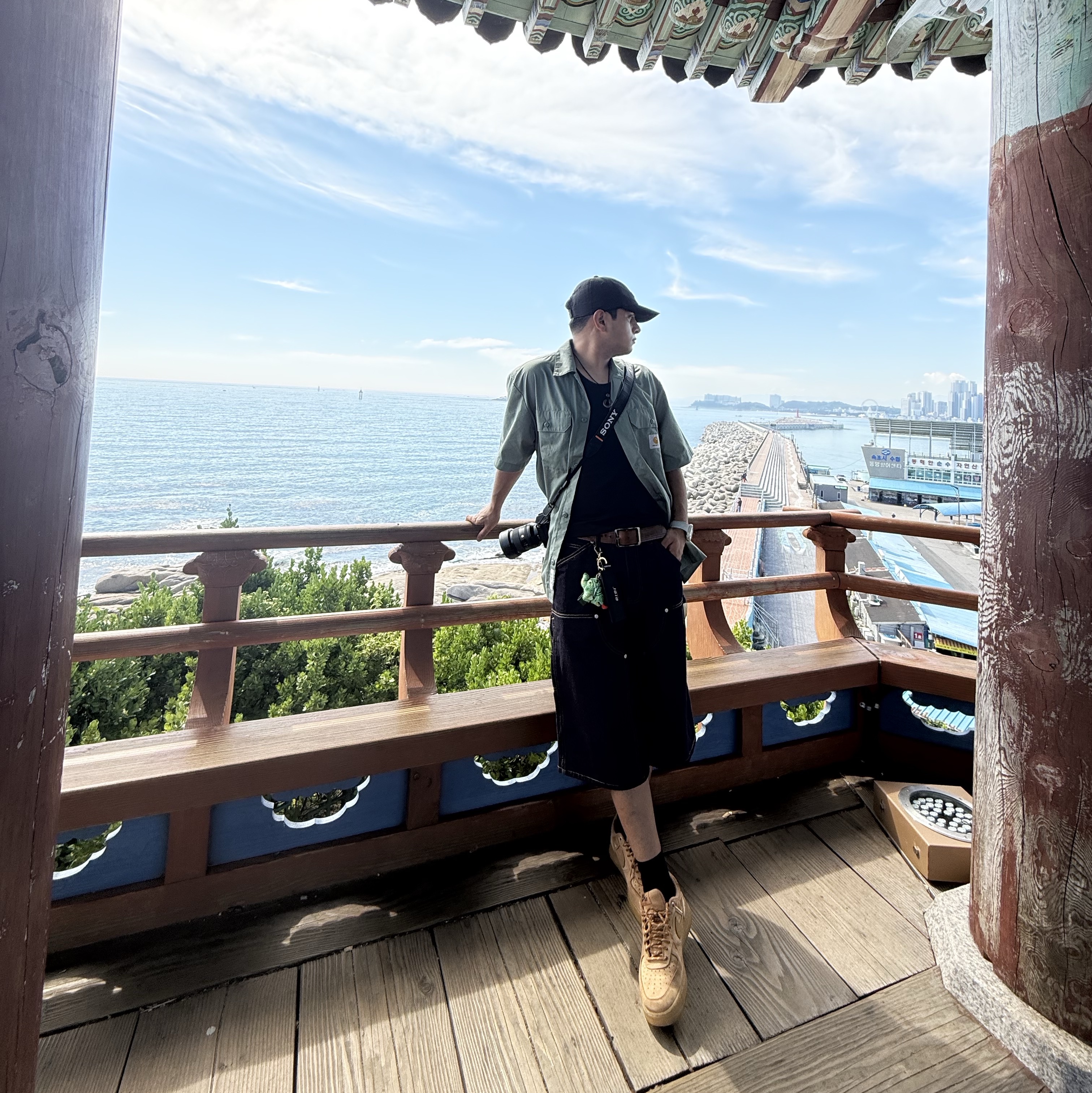 Suade Contour Double Knee Shorts Raw Indigo, Nike Air Force 1 '07 WB Flax 착용 스타일