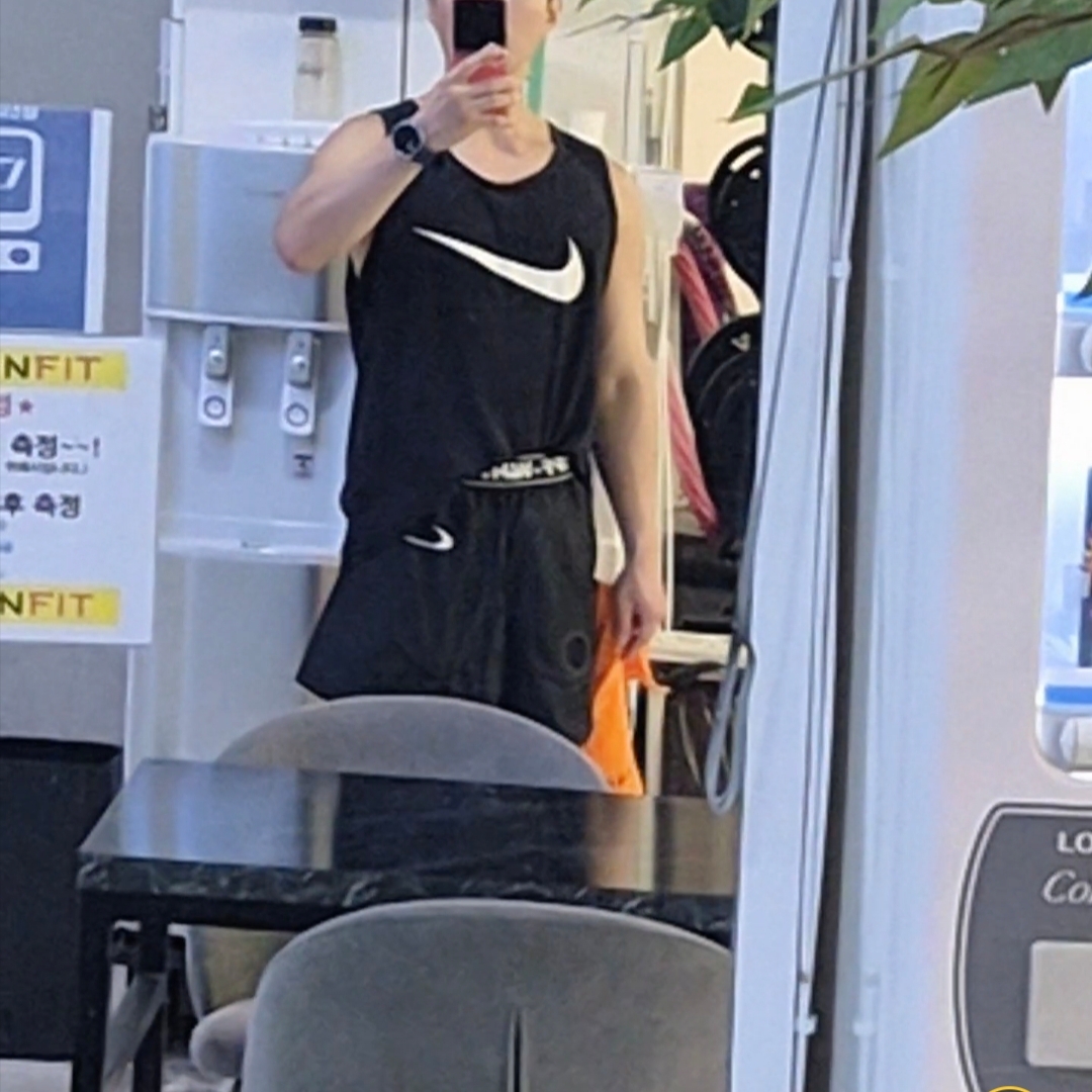 Nike x Off-White NRG RU Shorts 착용 스타일