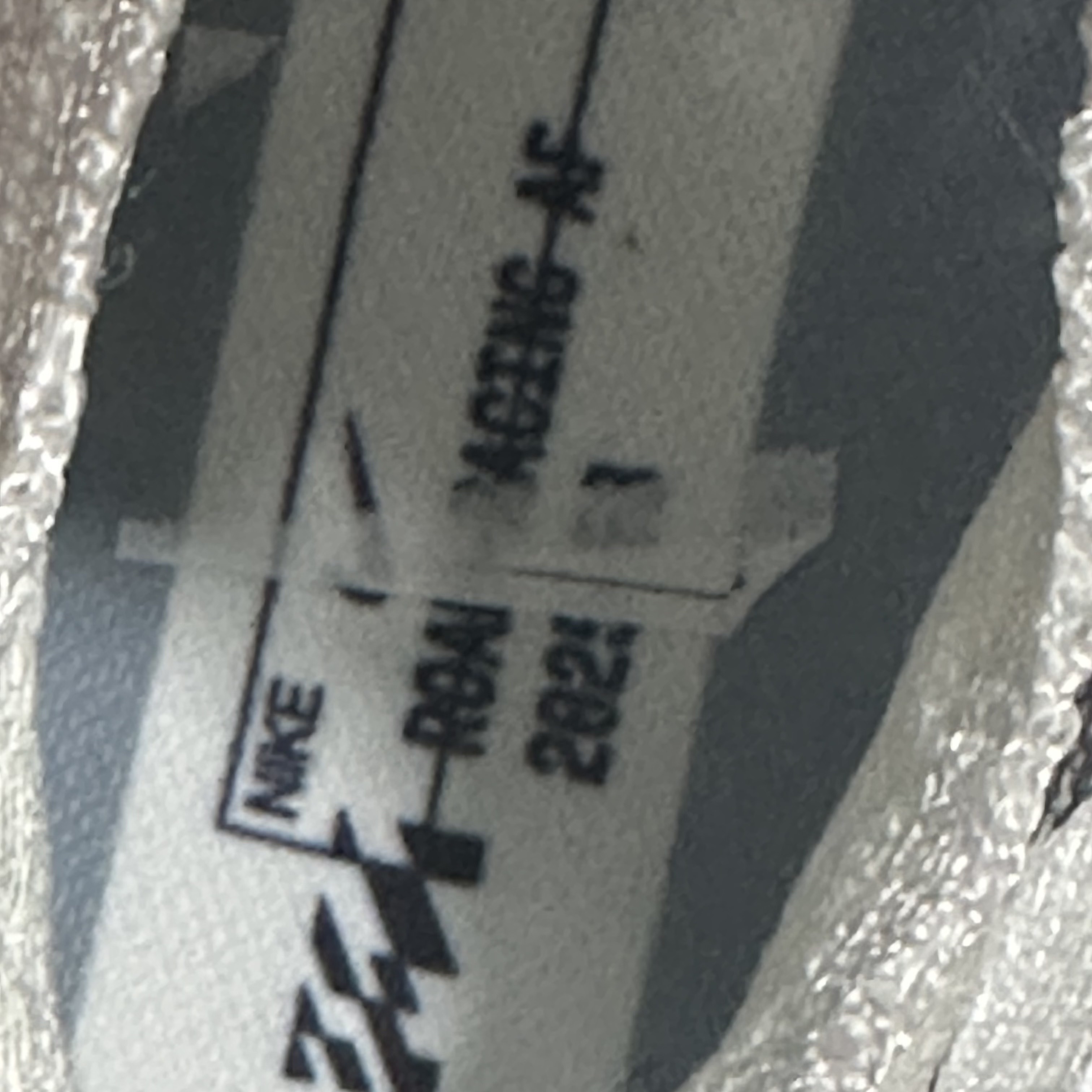Nike Air Zoom Alphafly Next% 3 White Pure Platinum 착용 스타일