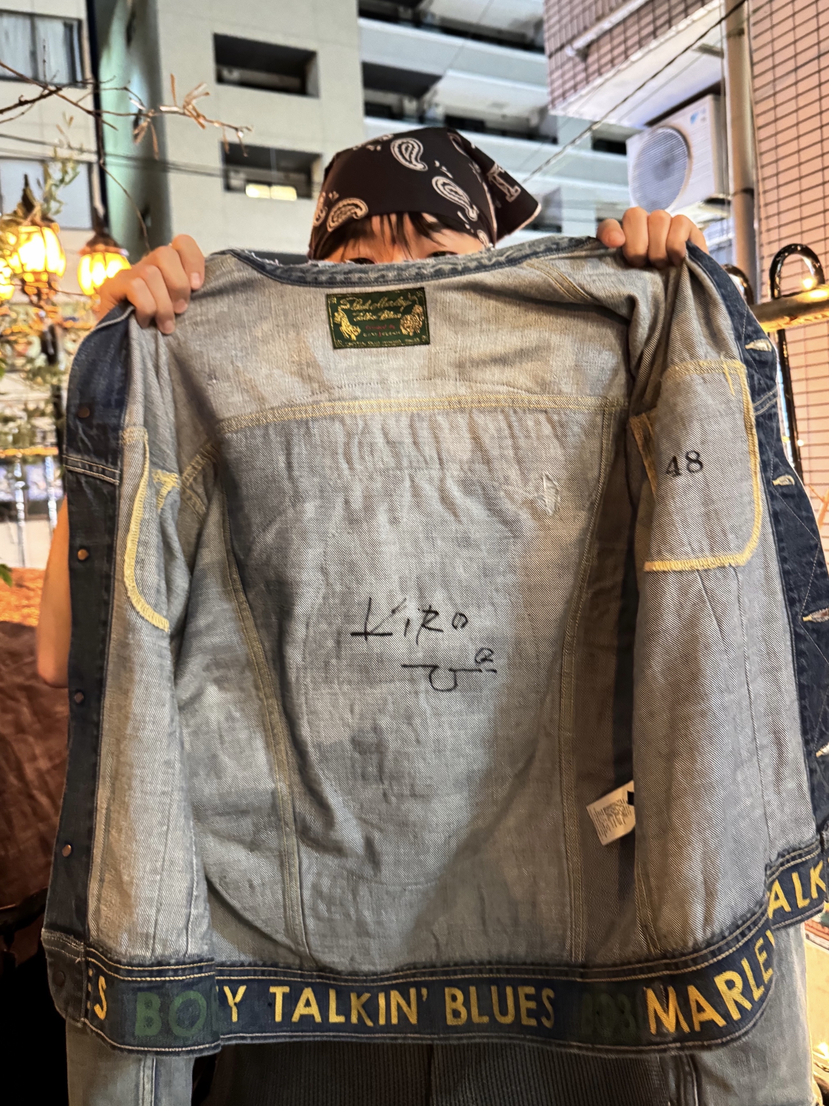 Kapital 14 oz. Denim Marley Uprising Jacket Light, Kapital Fastcolor Selvedge Bandana Kounter Kulture Black 착용 스타일 - 1