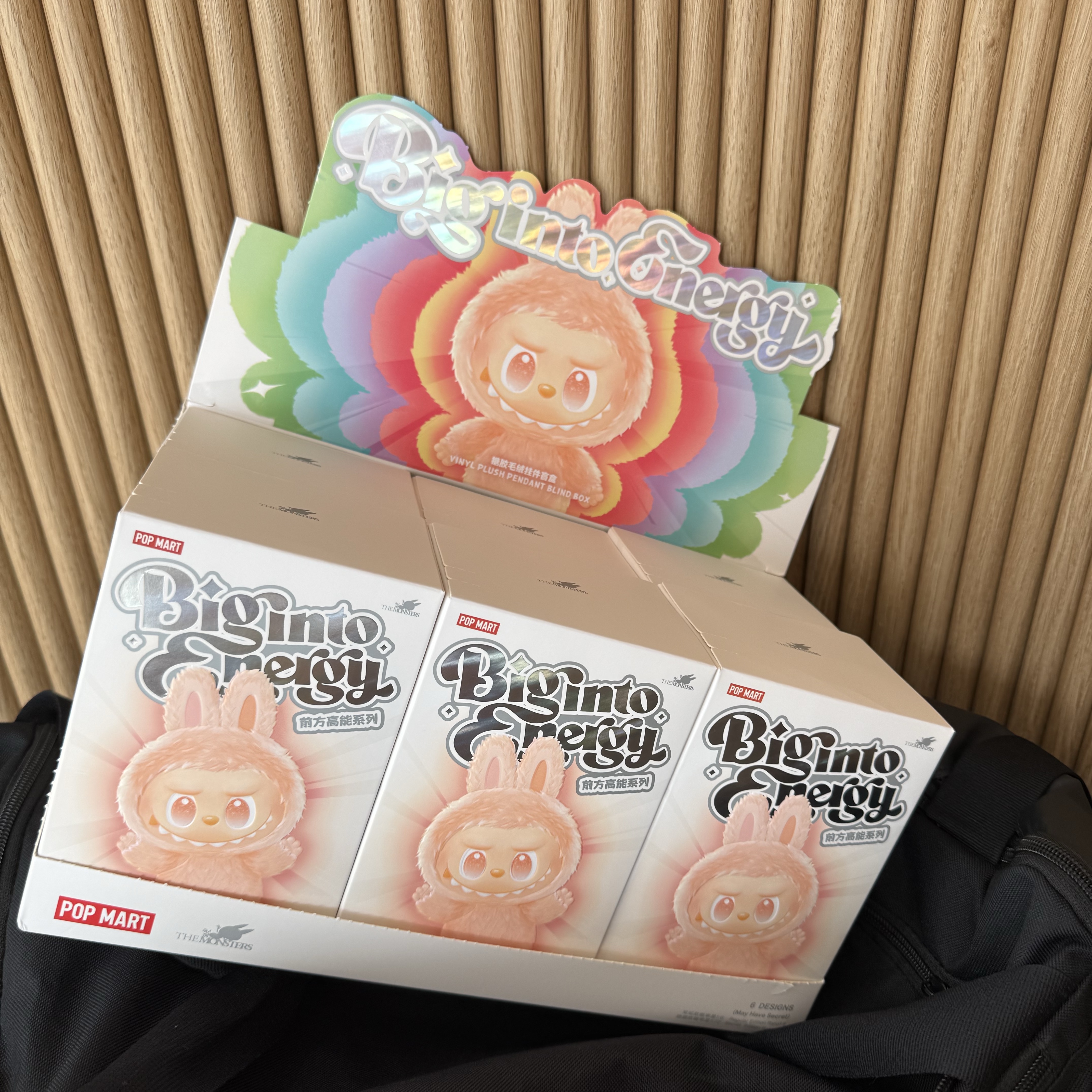 Pop Mart Labubu The Monsters Highlight Series Sealed Case (6 Blind Boxes) 착용 스타일 - 1
