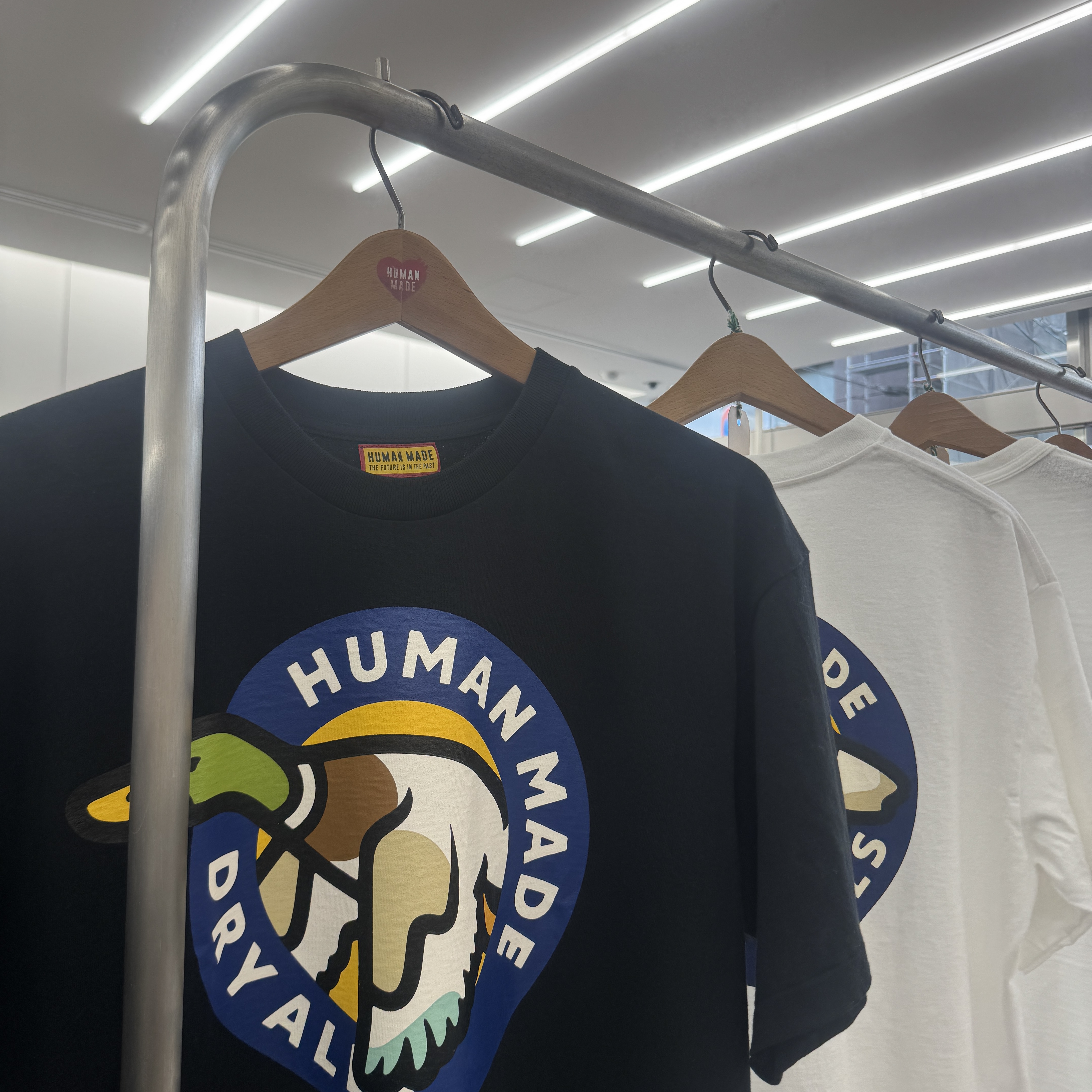 Human Made Graphic T-Shirt Black, Human Made Graphic T-Shirt Black 착용 스타일 - 1