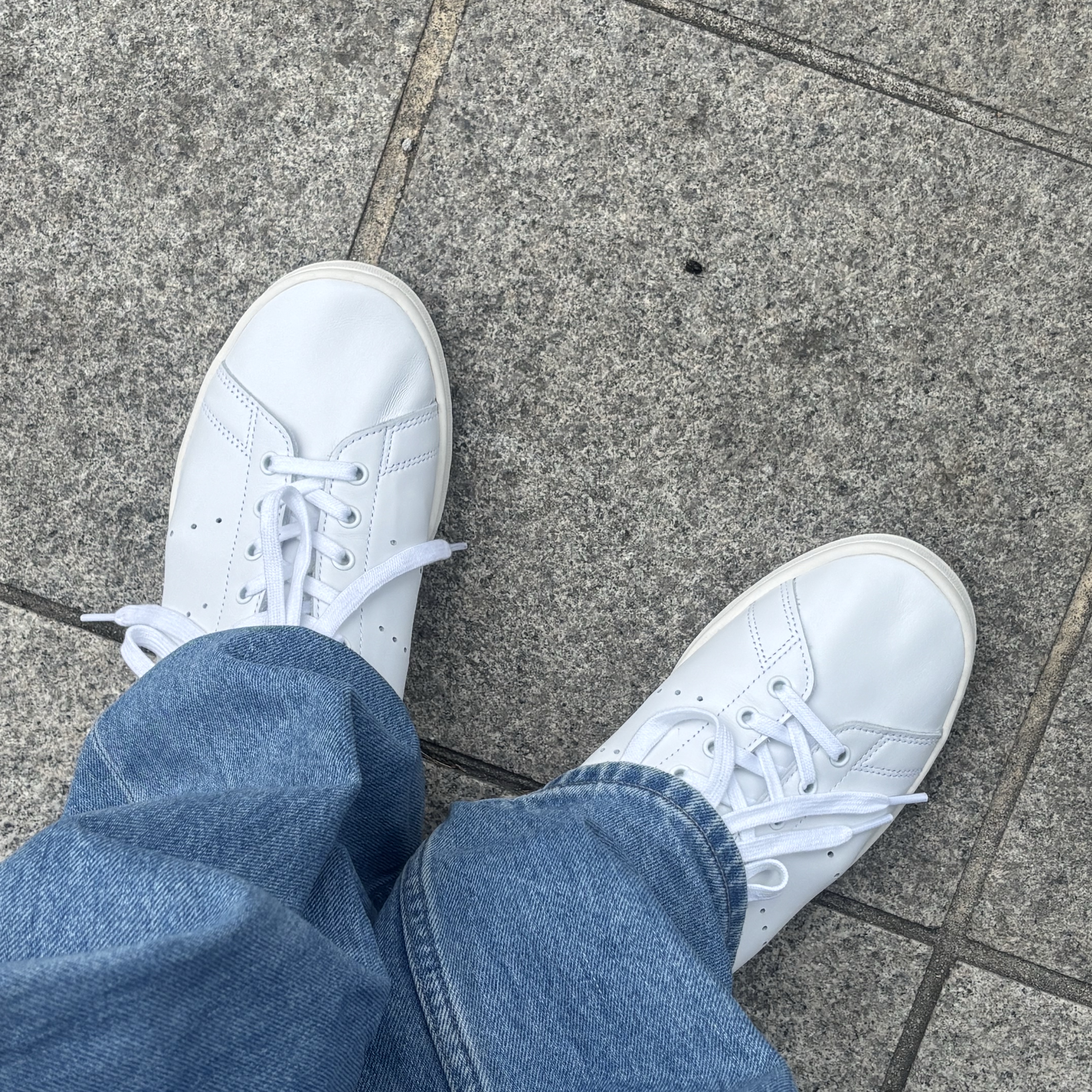 Adidas Stan Smith Decon Cloud White Green 착용 스타일
