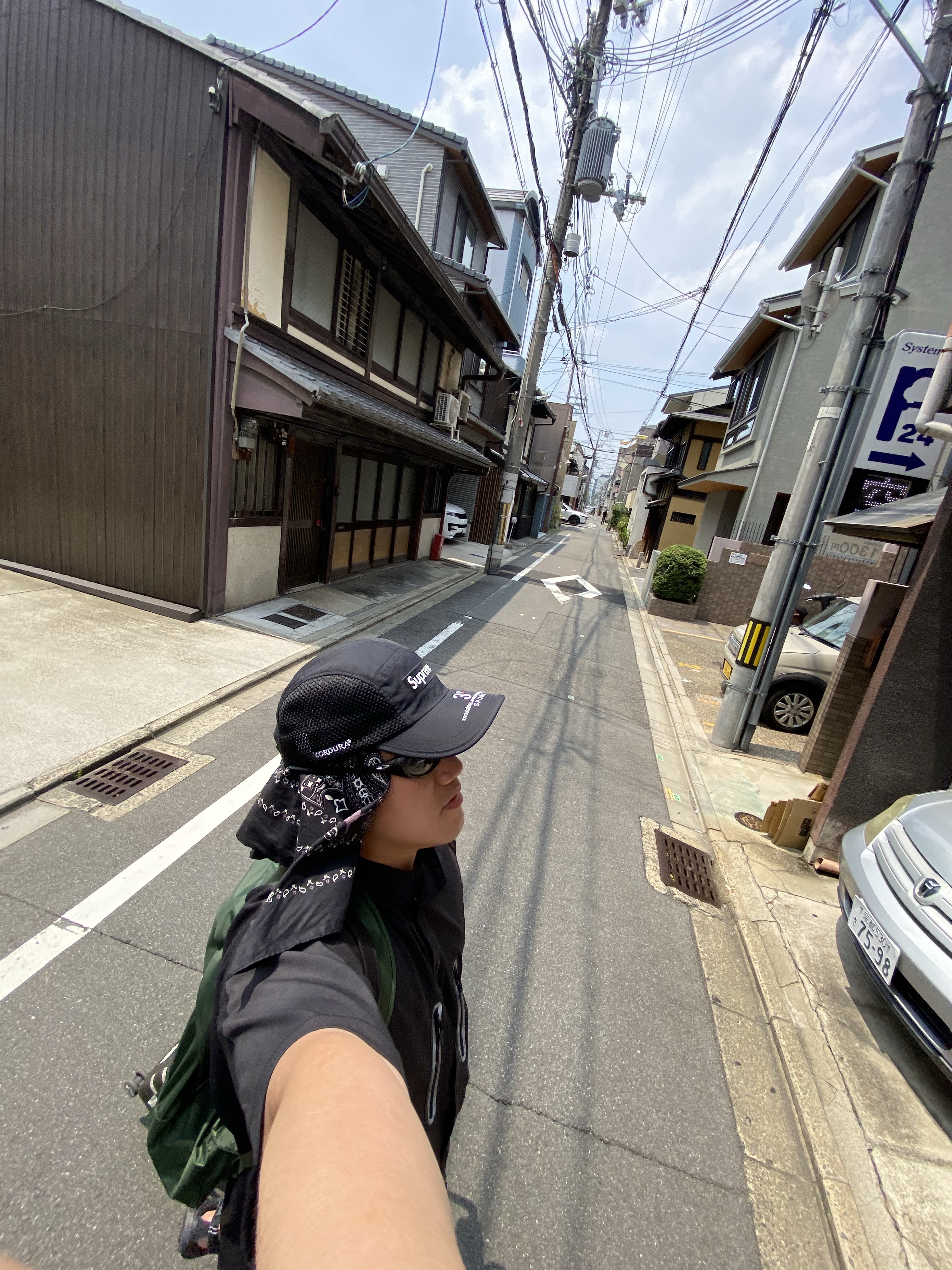 Supreme Mesh Side Panel Camp Cap Black - 24SS 착용 스타일