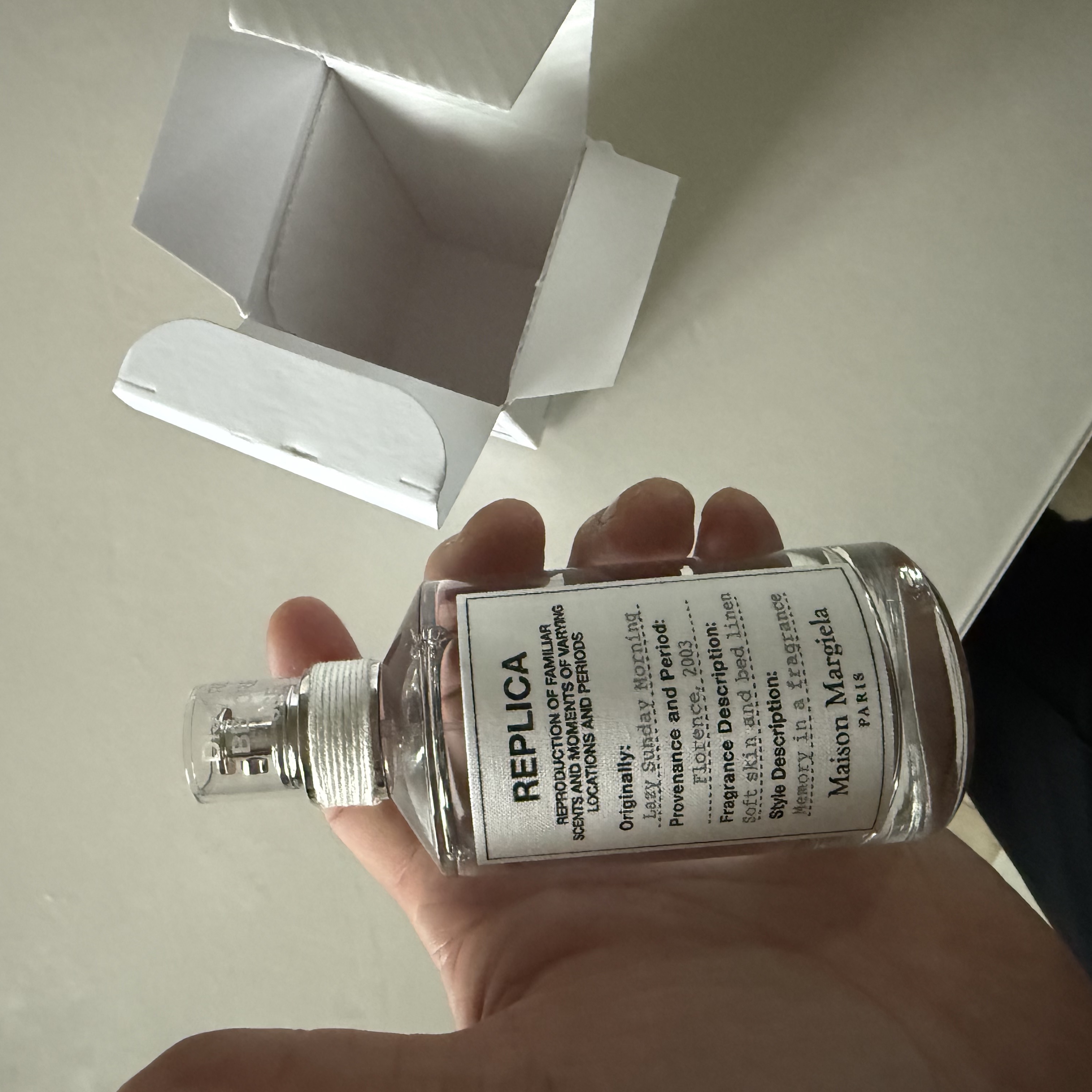 Maison Margiela Replica Lazy Sunday Morning Eau De Toilette 100ml 착용 스타일 - 2