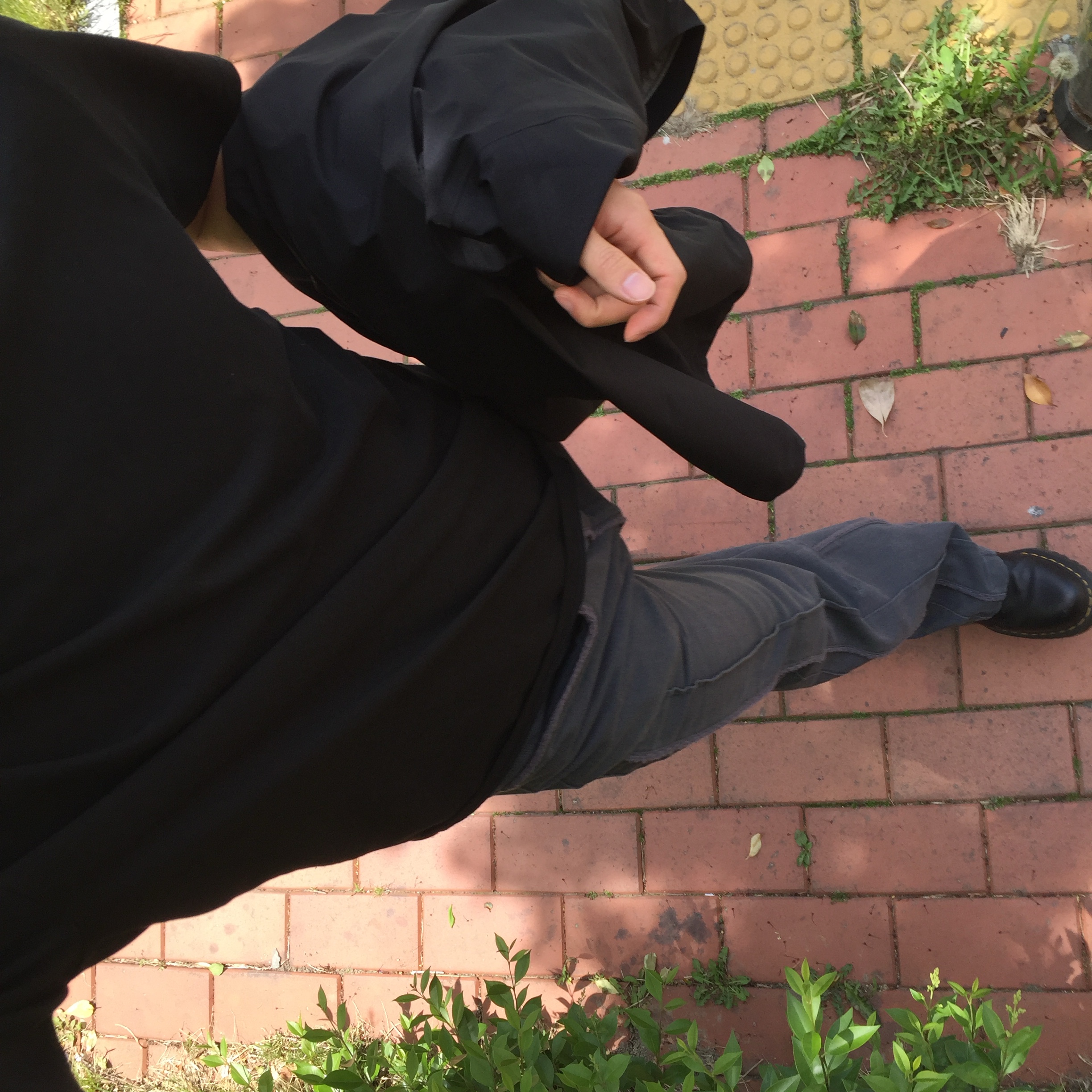 Xlim Ep.4 02 Trouser Dark Brown - Ssense Exclusive, Dr. Martens 1461 Smooth Black 착용 스타일 - 1
