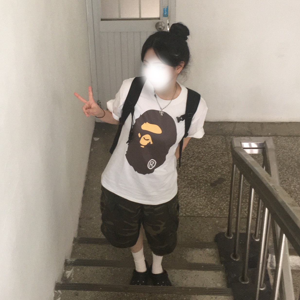 BAPE Big Ape Head T-Shirt White, (W) Crocs Classic Platform Clog Black 착용 스타일 - 1