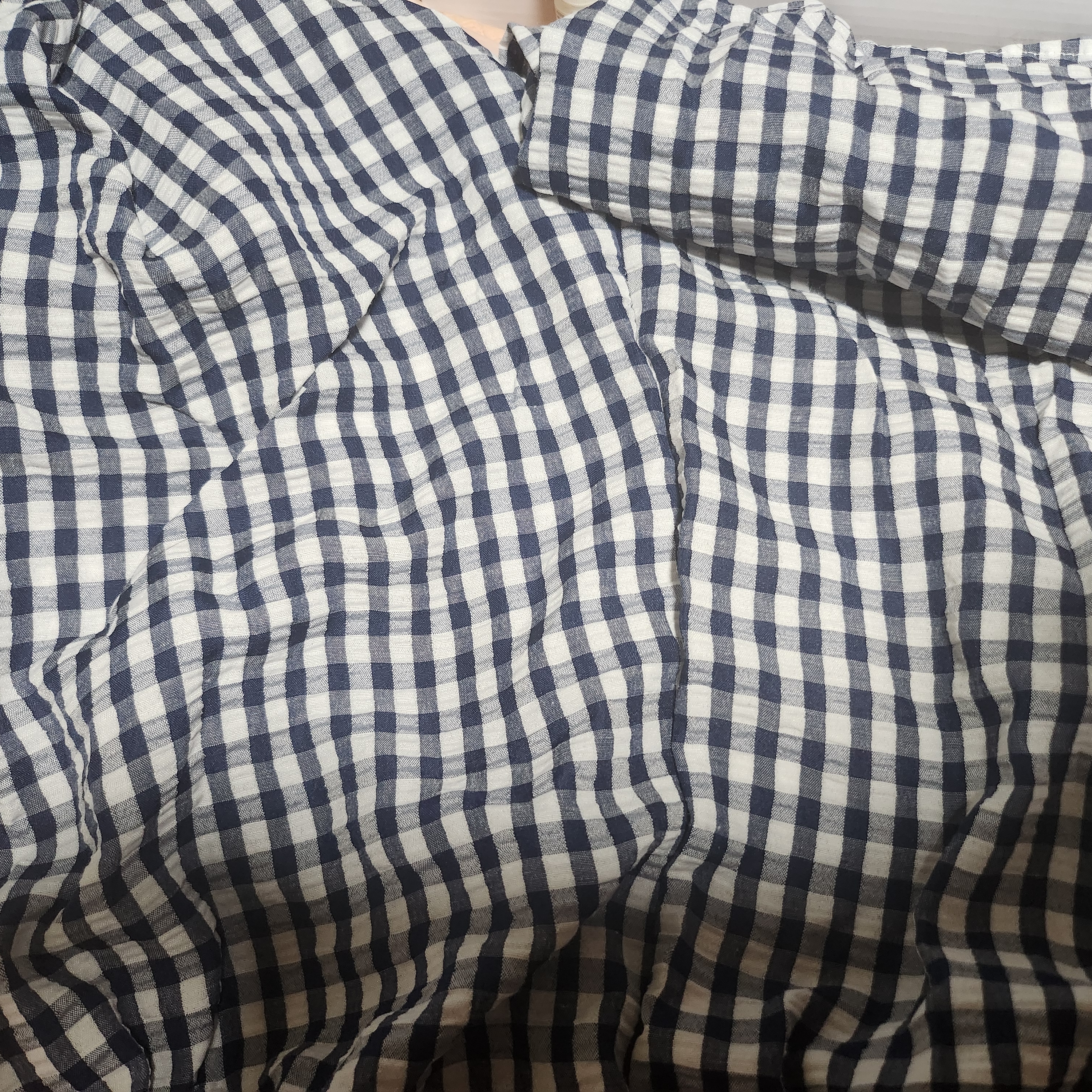 [3% 적립] AONE Unisex Seersucker 3/4 Pajama Pants Navy 착용 스타일