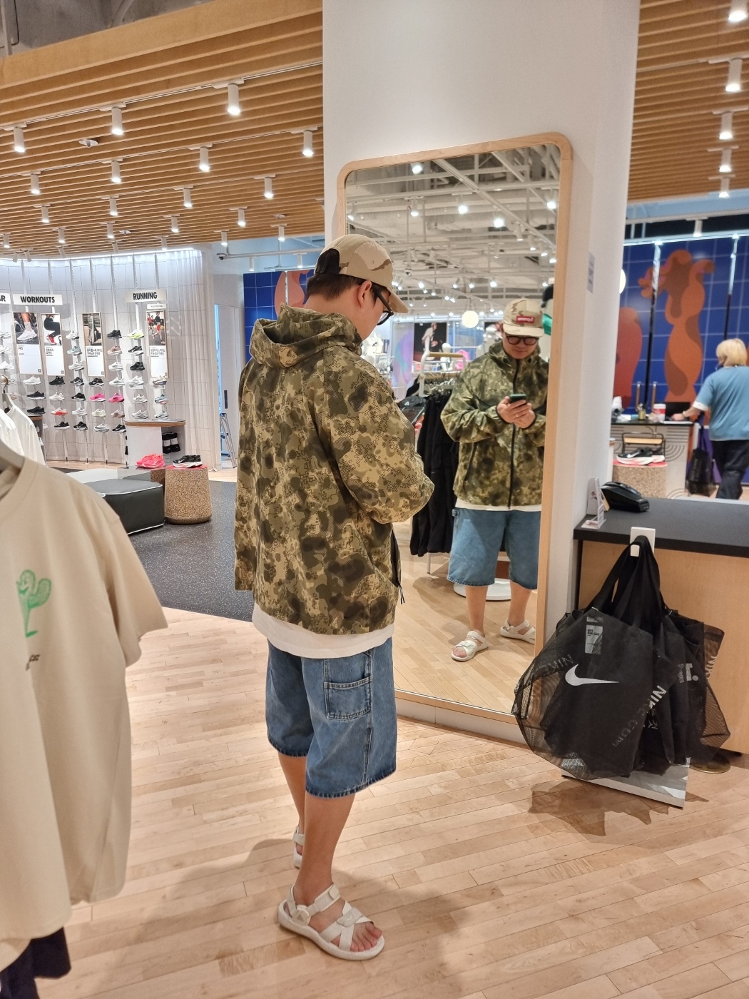 Supreme Washed Chino Twill Camp Cap Desert Camo - 24SS, Hangle EPI Black 2 Size 착용 스타일 - 1