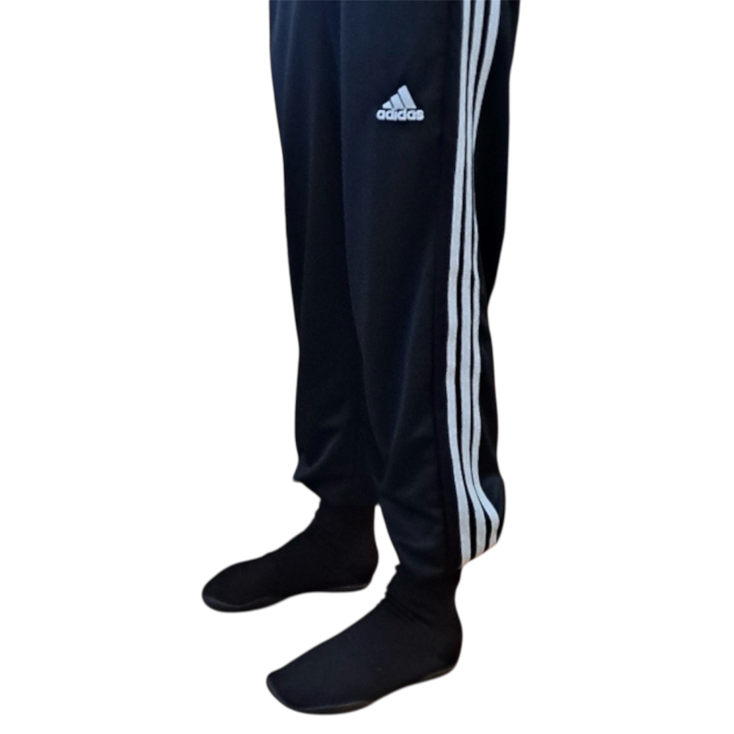 Yeezy YZY Pods Black 착용 스타일 - 1