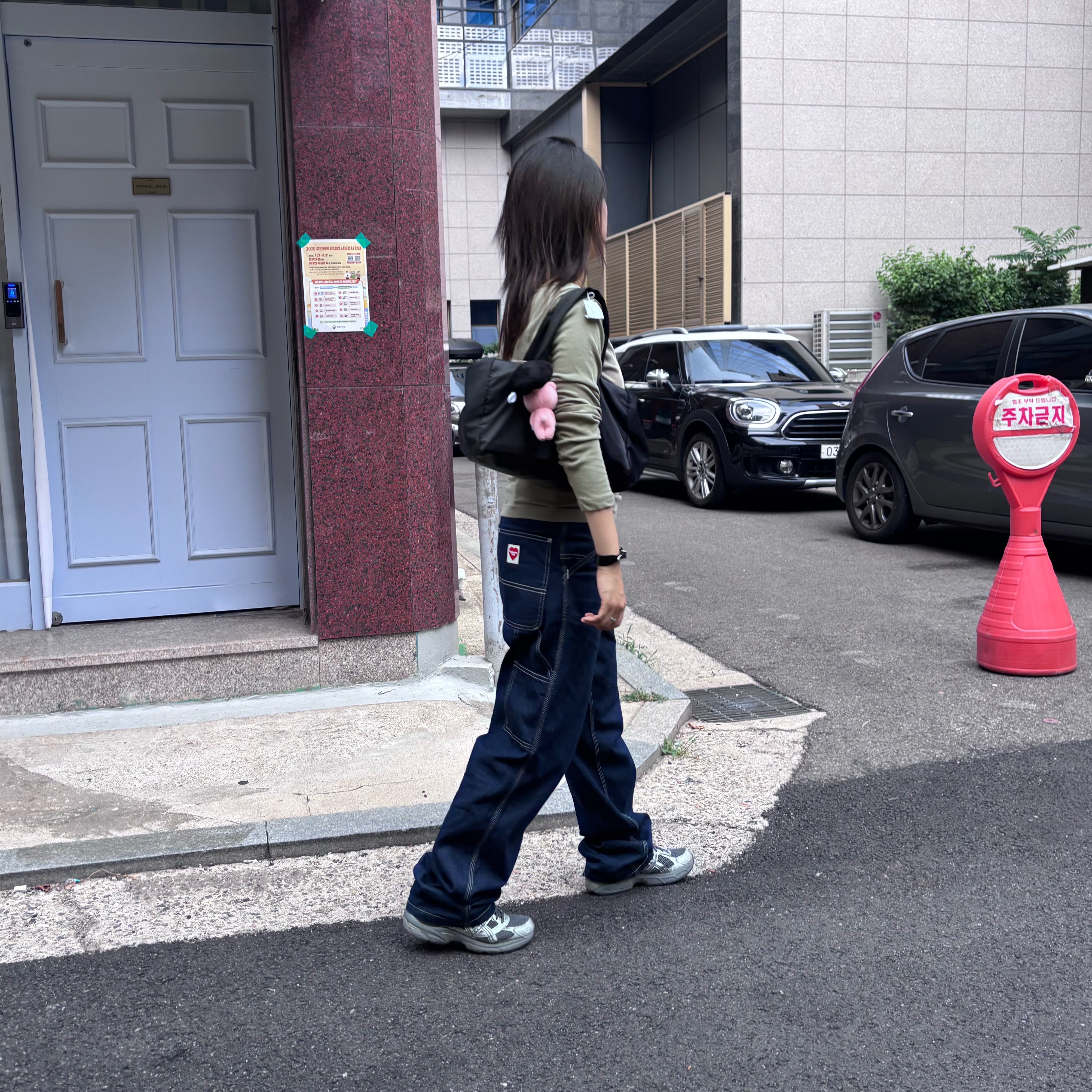 Comme des Garcons Nylon Zipper Tote Bag Black, Asics Gel-1130 Steel Grey Pure Silver 착용 스타일 - 2