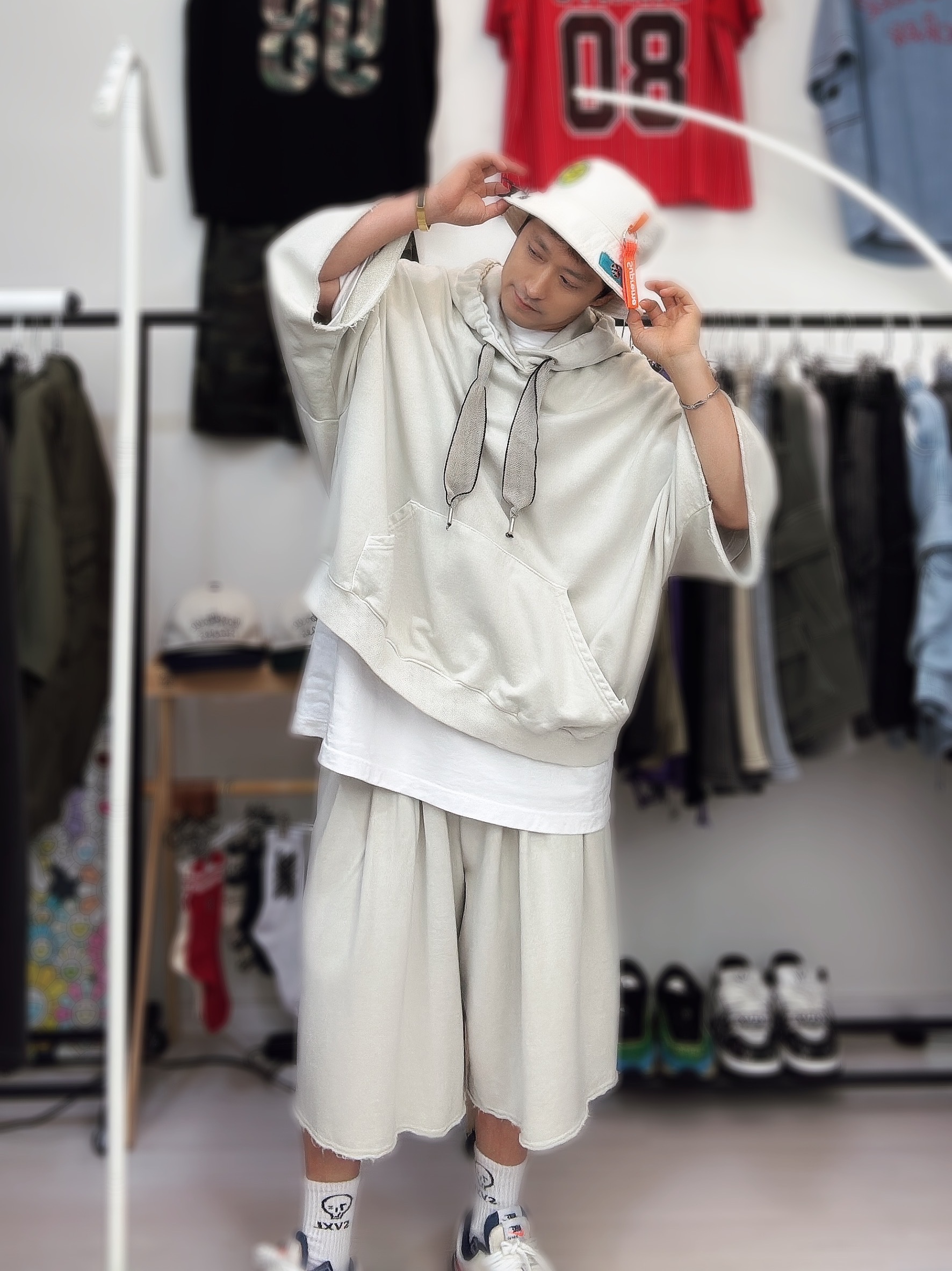 Supreme Ripstop Keychain Orange - 24SS, Peaceminusone x Joopiter Bulldog Clip Set Black 착용 스타일 - 5
