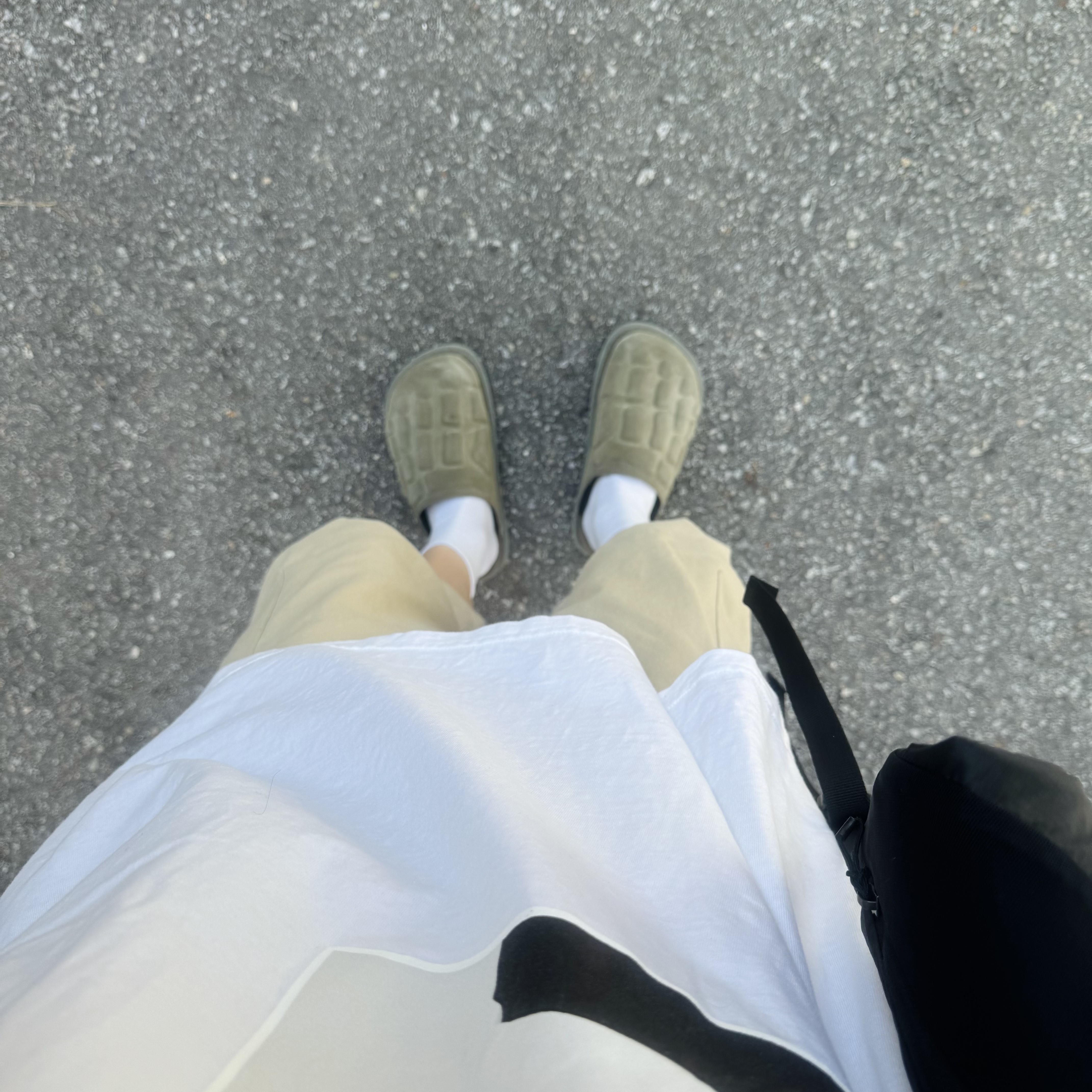 Salomon x MM6 Maison Margiela XT-15 Black, Kinchi x Yiyae Bone Mule Khaki 착용 스타일 - 3