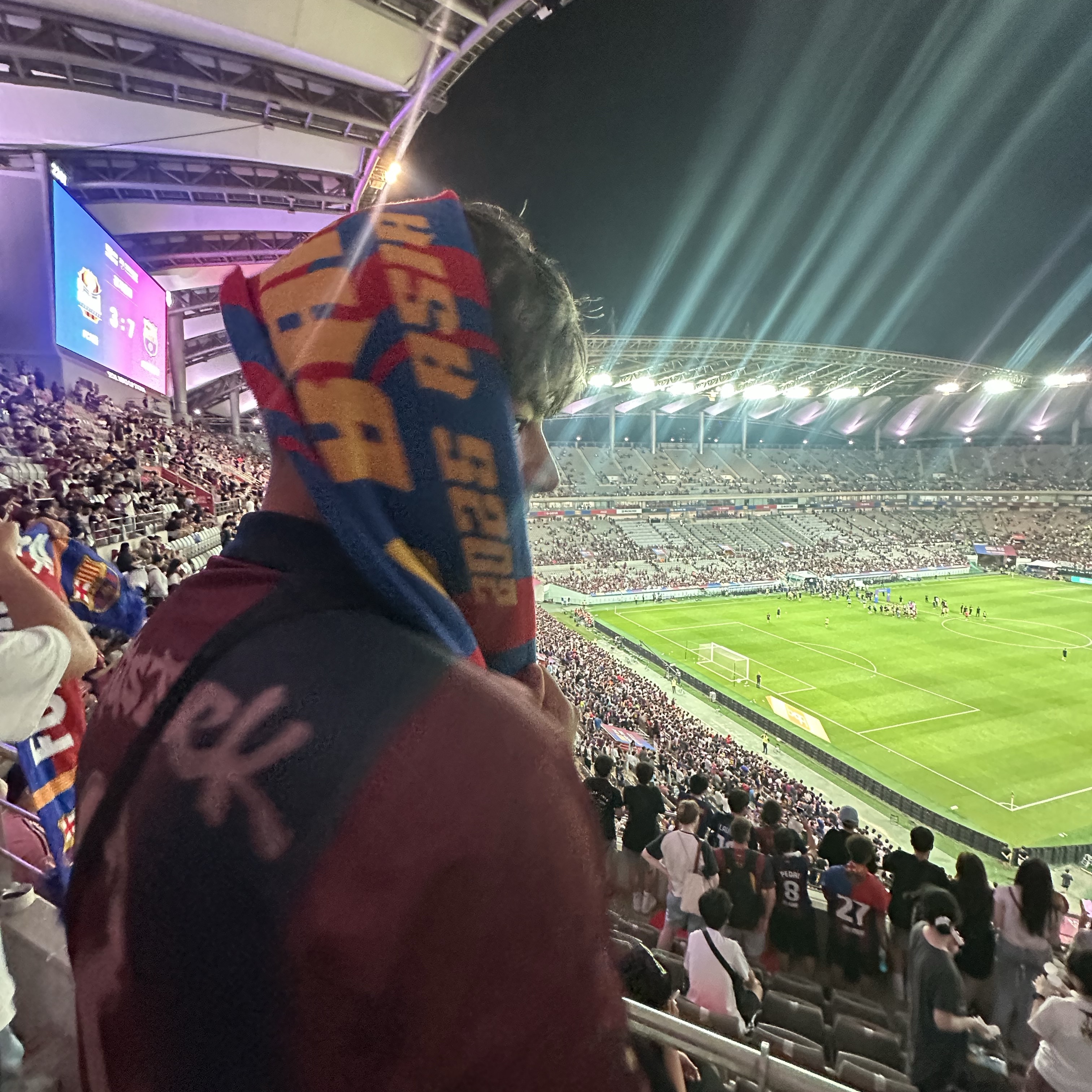 Nike FC Barcelona x Travis Scott Retro 2000/01 Home Skeleton Jersey Multicolor (Non Marking Ver.) 착용 스타일 - 1