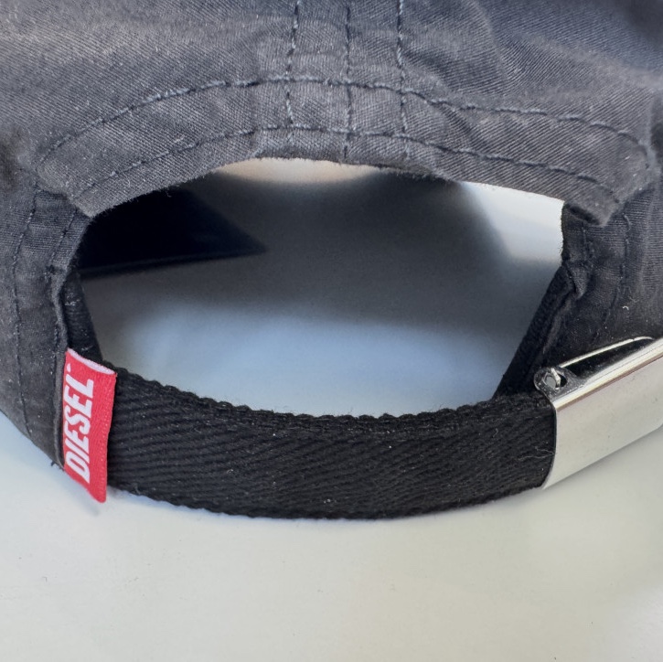 Diesel C-Orson Cap Black, Diesel C-Ewan-Ny Nylon Baseball Cap with Super Logo Red 착용 스타일 - 4