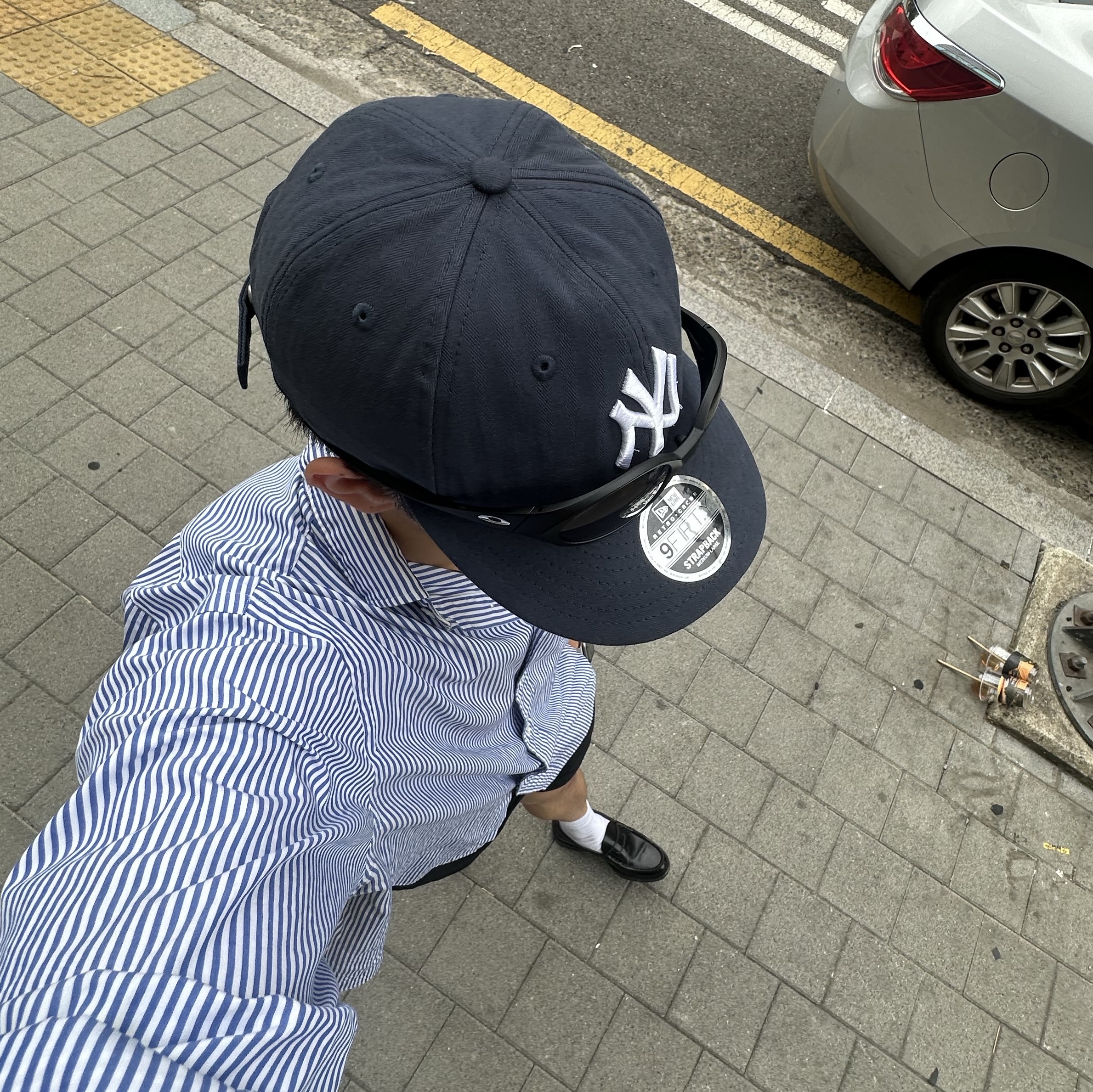 Oakley Eye Jacket Redux Matte Black Frame Prizm Grey Lenses High Bridge Fit, Haruta HS-906 Penny Loafer Black 착용 스타일