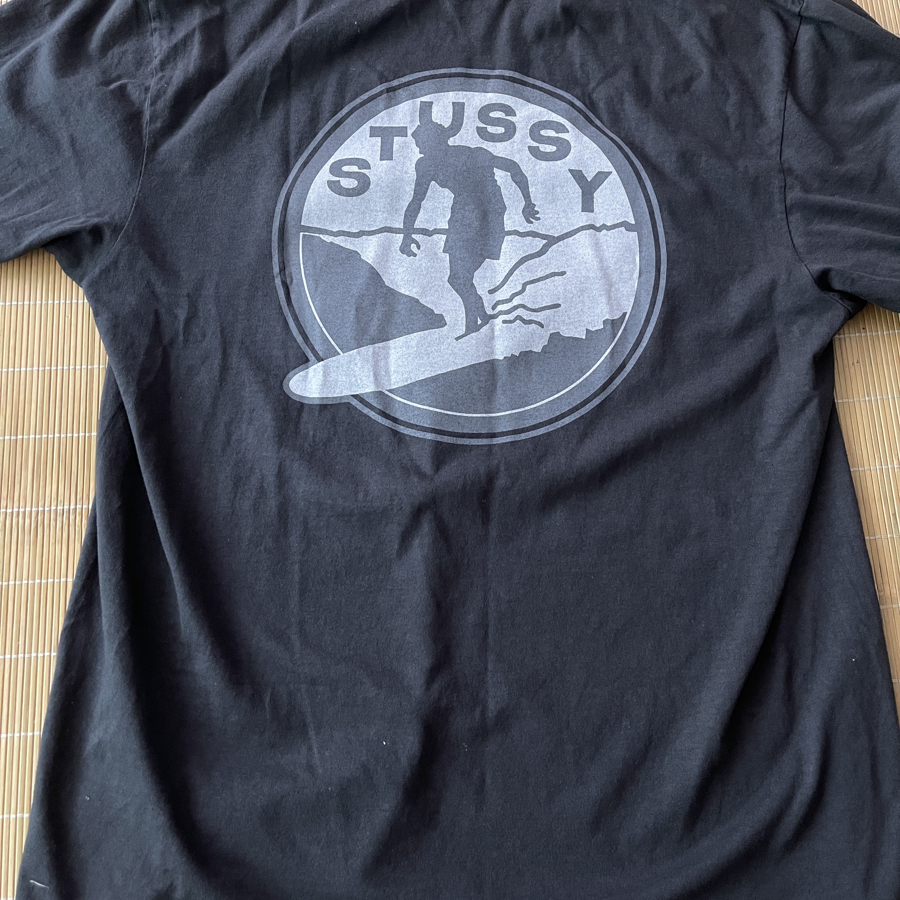 Stussy Surf Club T-Shirt Pigment Dyed Black 착용 스타일