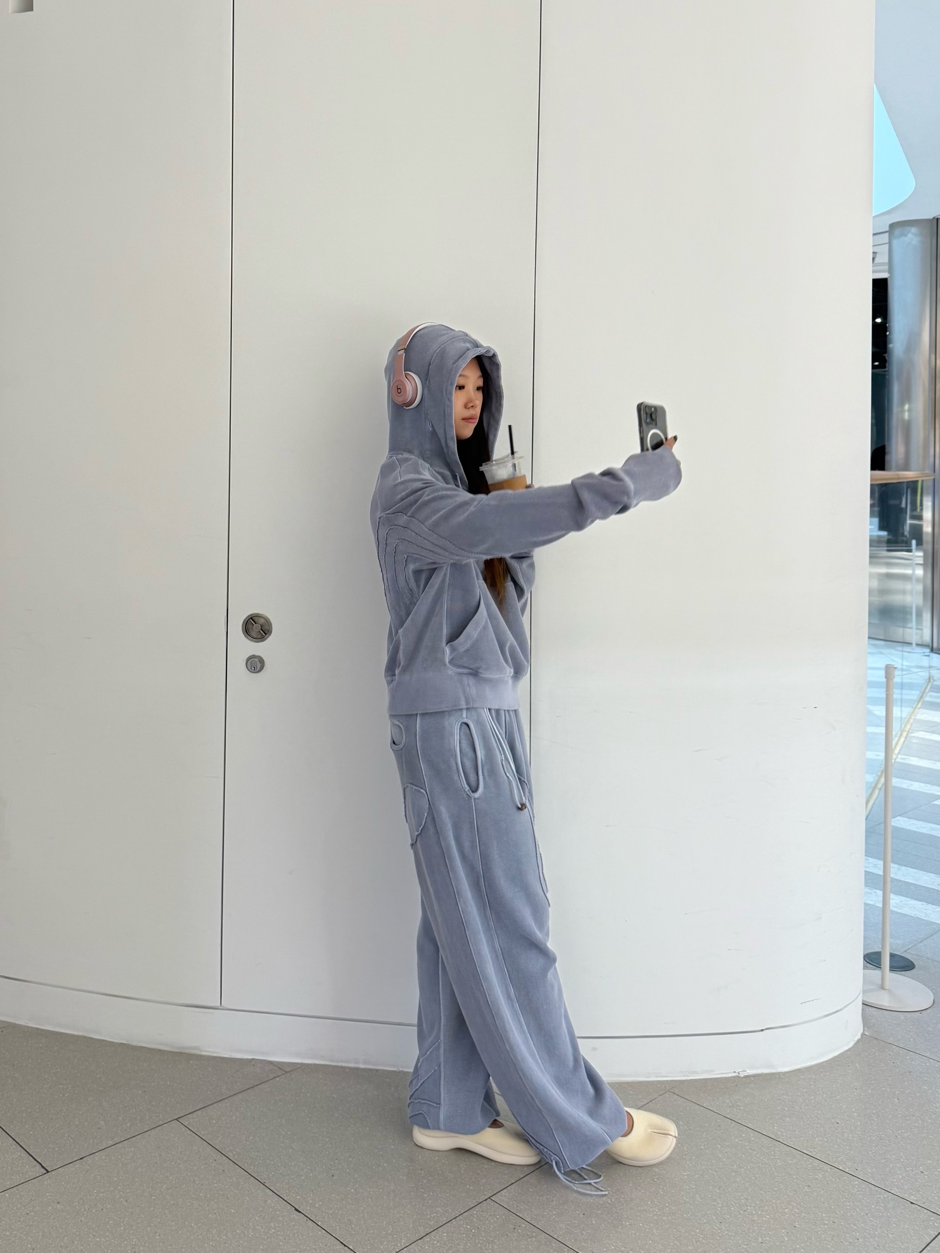 [KREAM 단독] Jian Ye Orbit Mask Hood Dyed Aqua - 25SS, [KREAM 단독] Jian Ye Orbit Pants Dyed Aqua - 25SS 착용 스타일 - 3