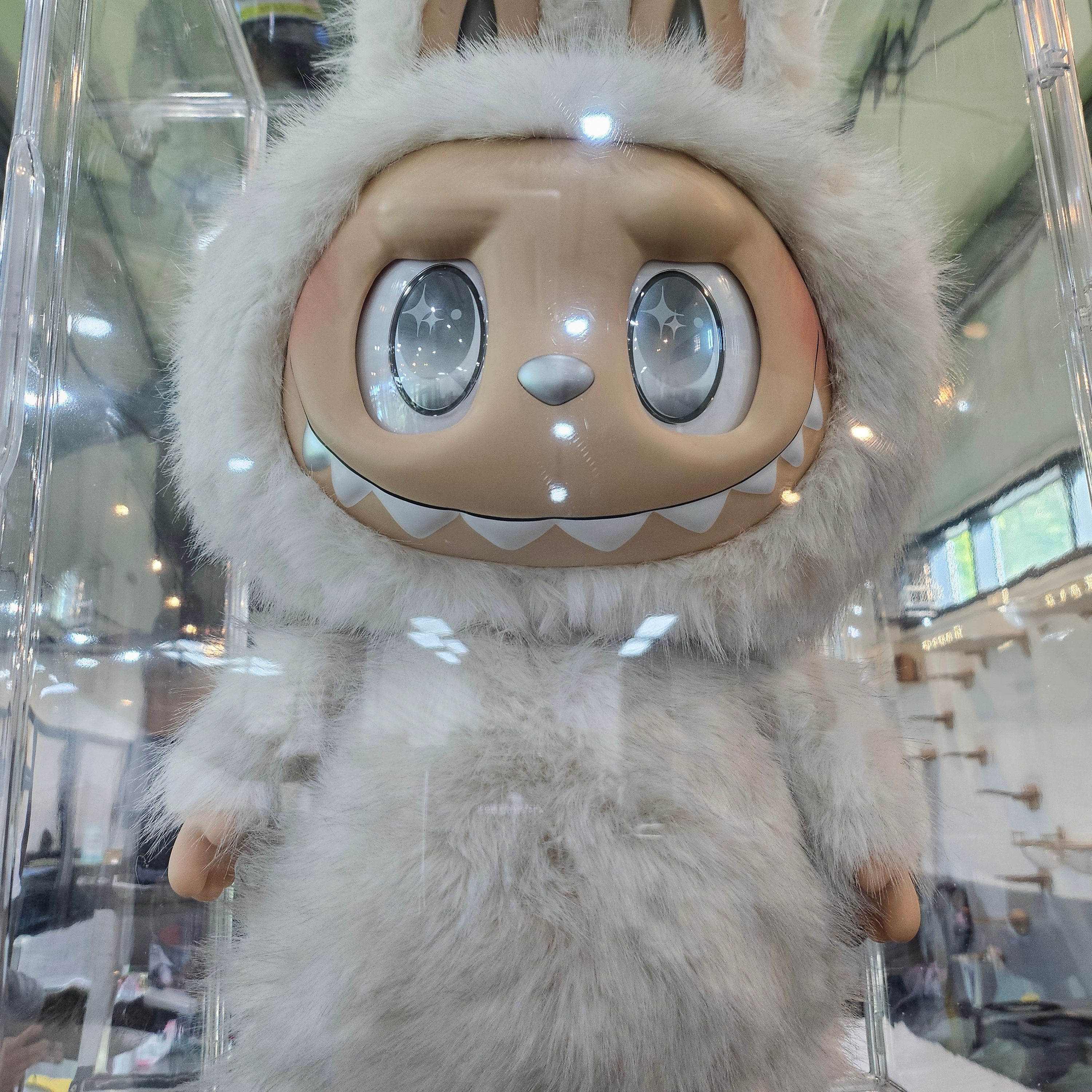 Pop Mart The Monsters Zimomo Angel In Clouds Vinyl Face Doll 착용 스타일 - 2