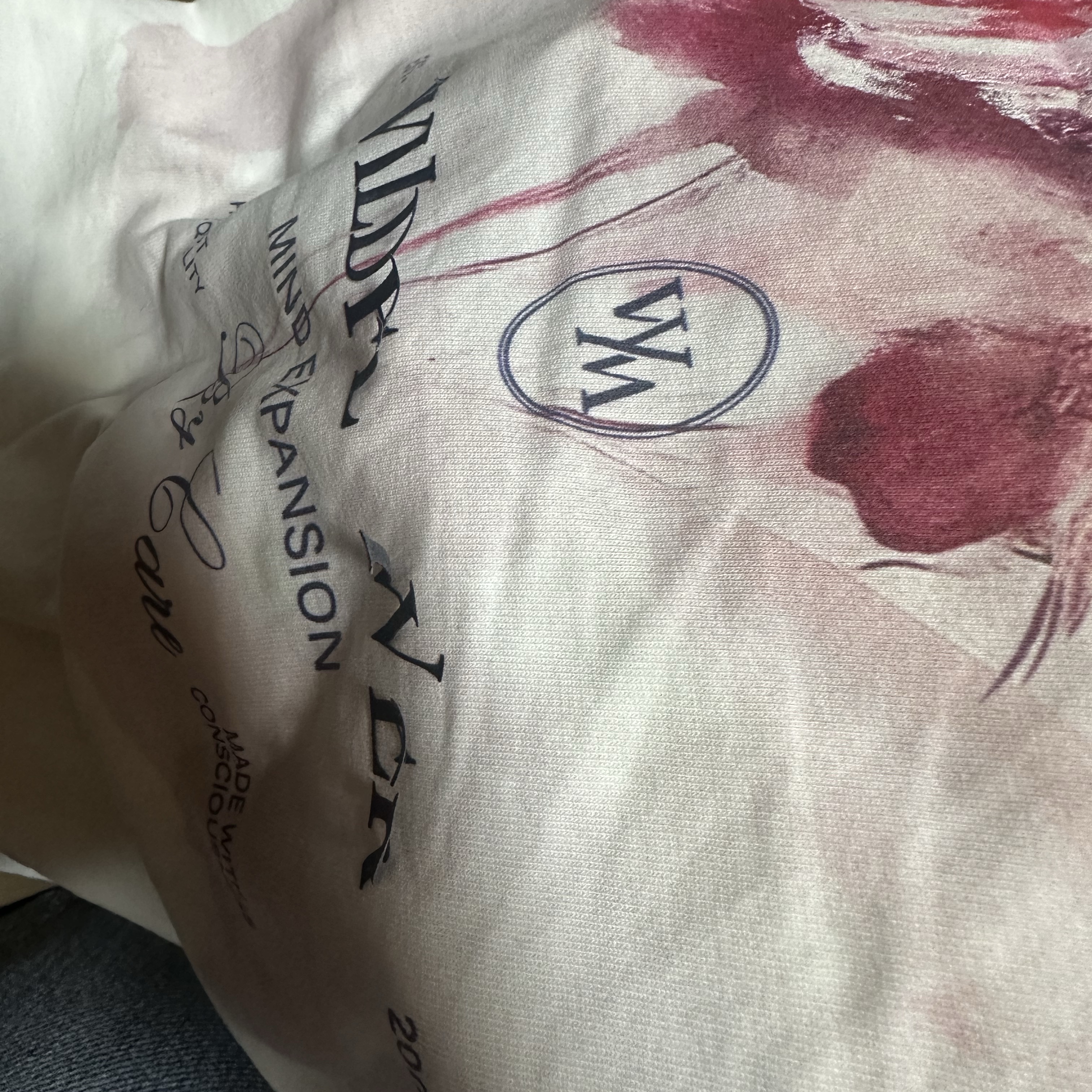 Wooyoungmi Flower Back Logo T-Shirt Ivory - 25SS 착용 스타일 - 2