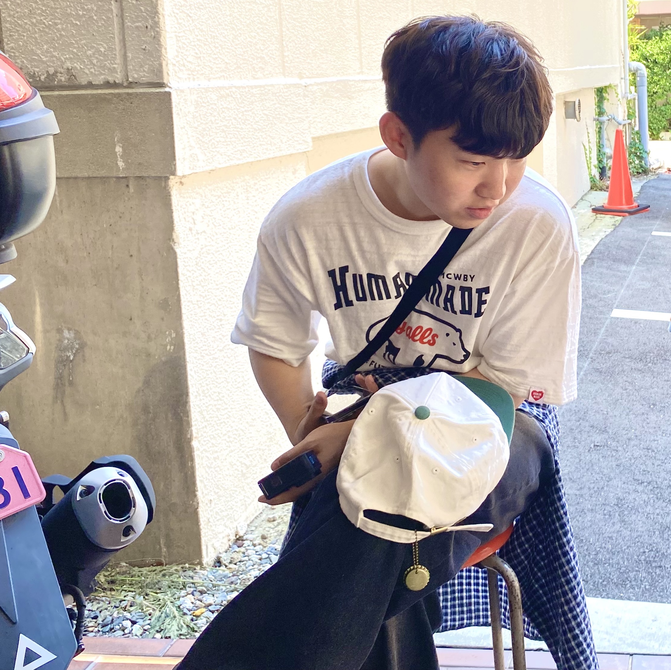 My Name is Peter Applique Cap White Green, Human Made Animal Graphic T-Shirt Polar Bear White - Harajuku Store Exclusive 착용 스타일 - 6