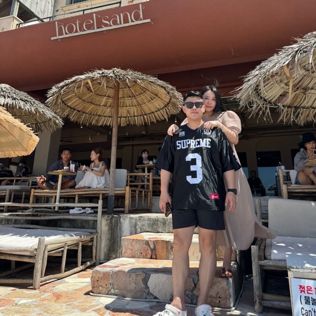 Supreme Star Football Jersey Black - 24FW, Crocs x Kanghyuk Classic Clog White 착용 스타일