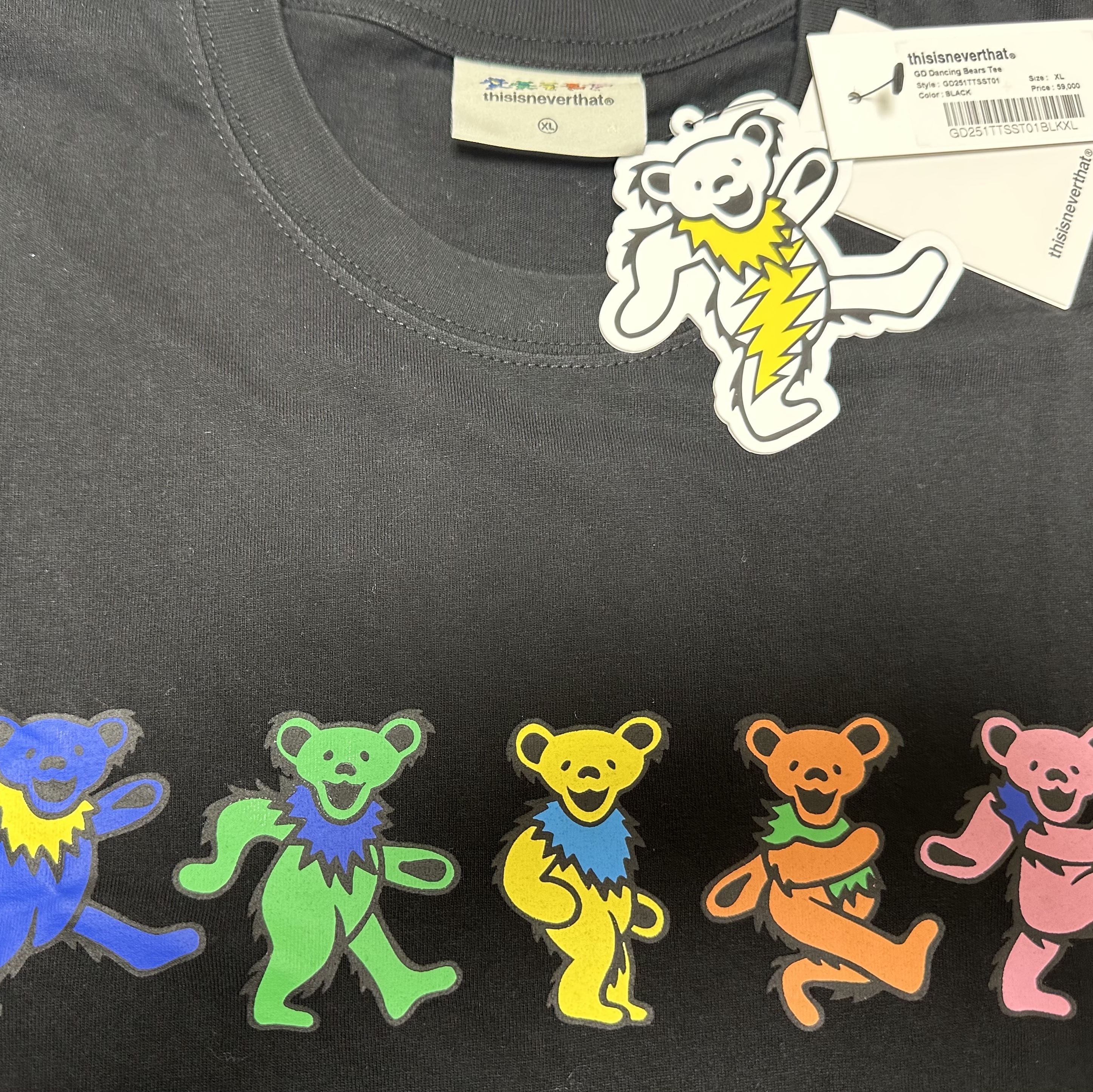 Thisisneverthat x Grateful Dead Dancing Bears T-Shirt Black 착용 스타일