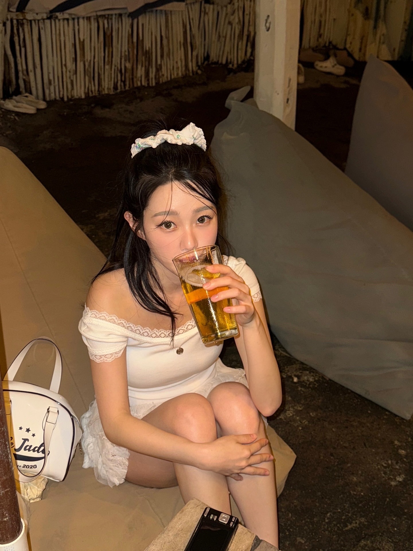 Don't Ask My Plan Square Neck Lace Frill Top-White, Don't Ask My Plan Lace Frill Floral Shorts - WHITE 착용 스타일 - 5