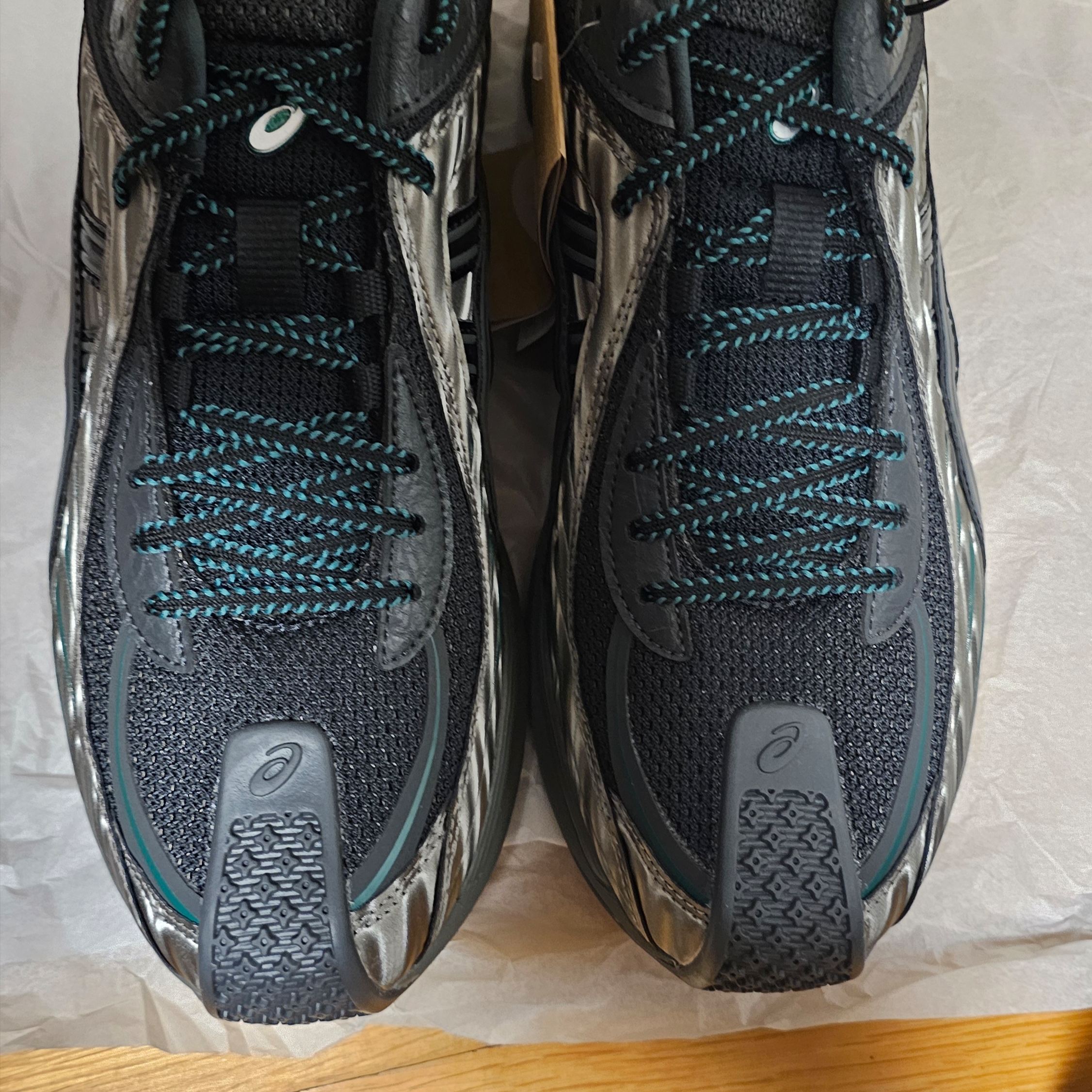 (W) Asics x Kiko Kostadinov Gel-Flammae Grey Black 착용 스타일