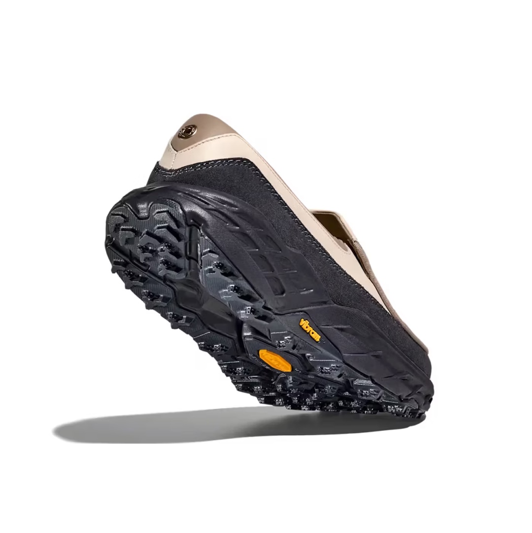 Hoka Speed Loafer Birch Charcoal Grey, Hoka Speed Loafer Walnut Cast Iron 착용 스타일 - 2