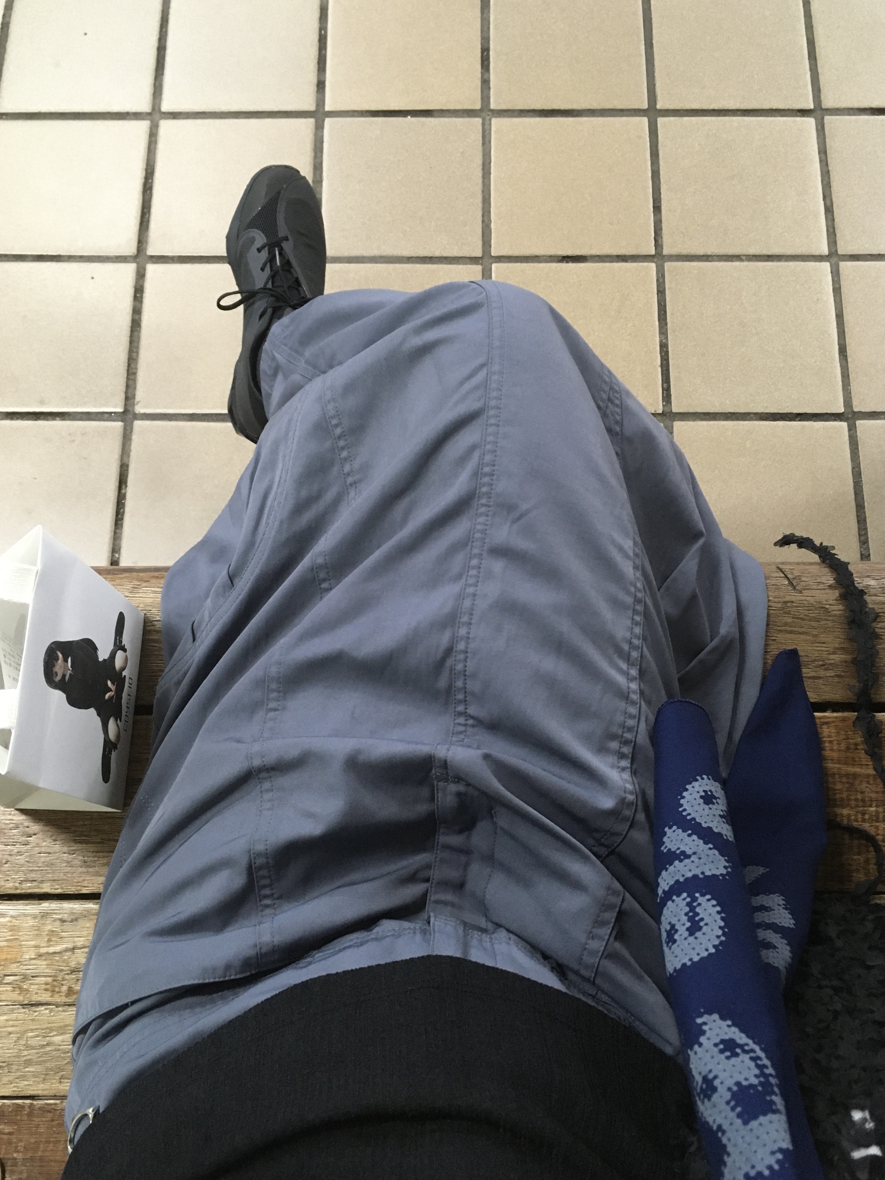 (W) Mischief Rhombus Long Skirt Blue Grey, (W) On Running x Post Archive Faction (Paf) Cloudventure Peak All Black 착용 스타일