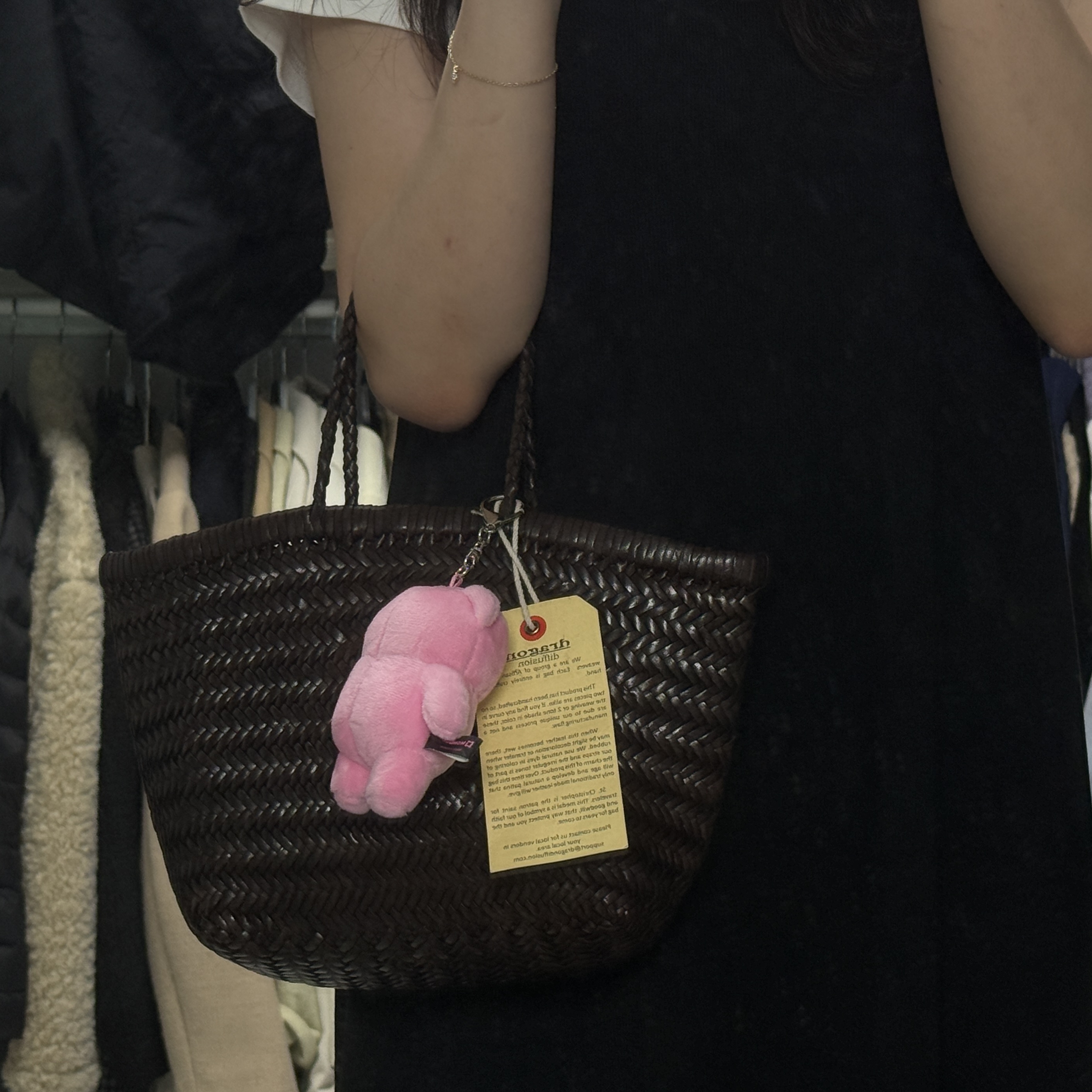 Dragon Diffusion Triple Jump Mini Dark Brown 착용 스타일