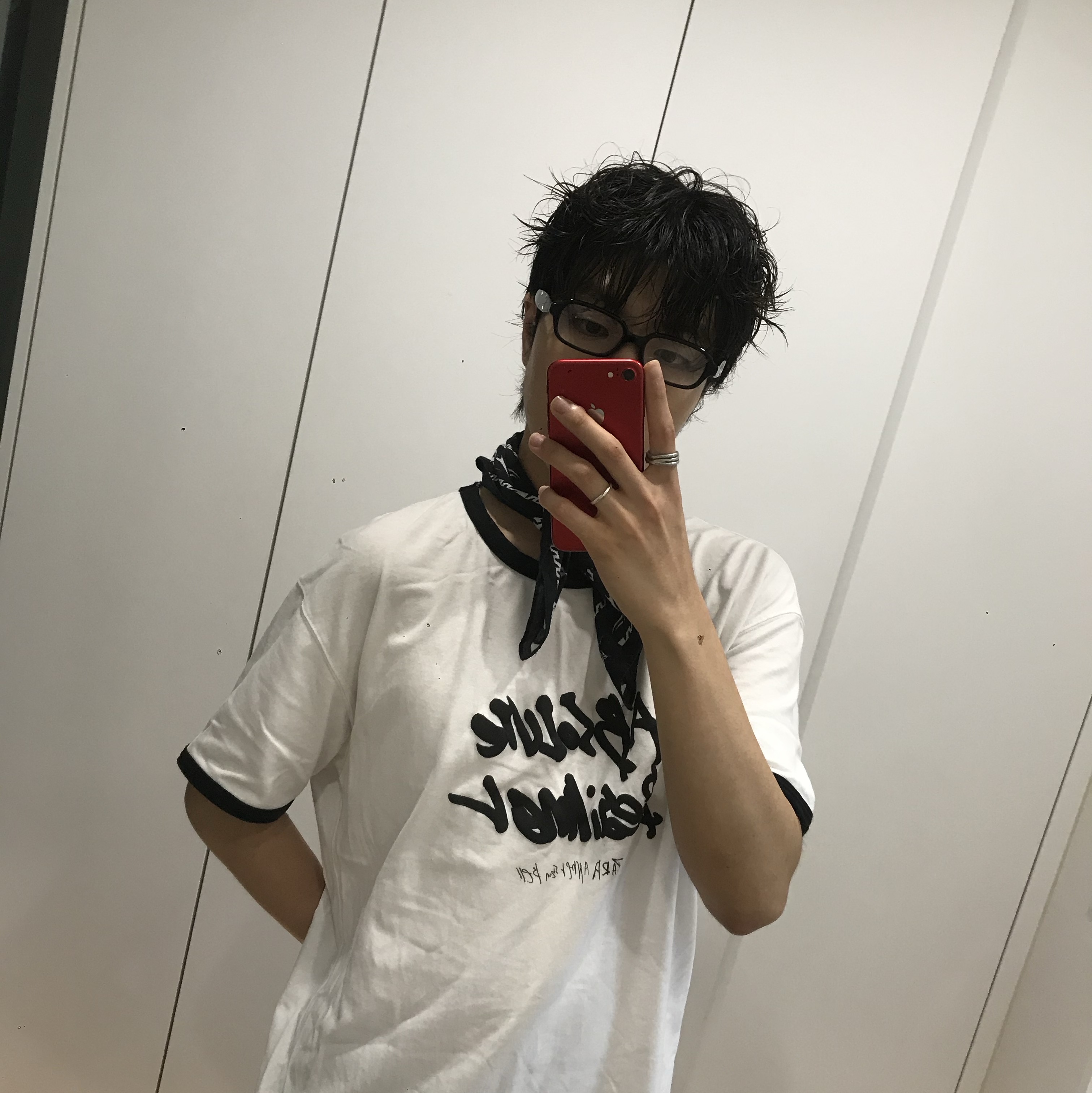 Gentle Monster x Maison Margiela MM210 Black Clear, Zara x Andersson Bell Rib Contrast T-Shirt White 착용 스타일