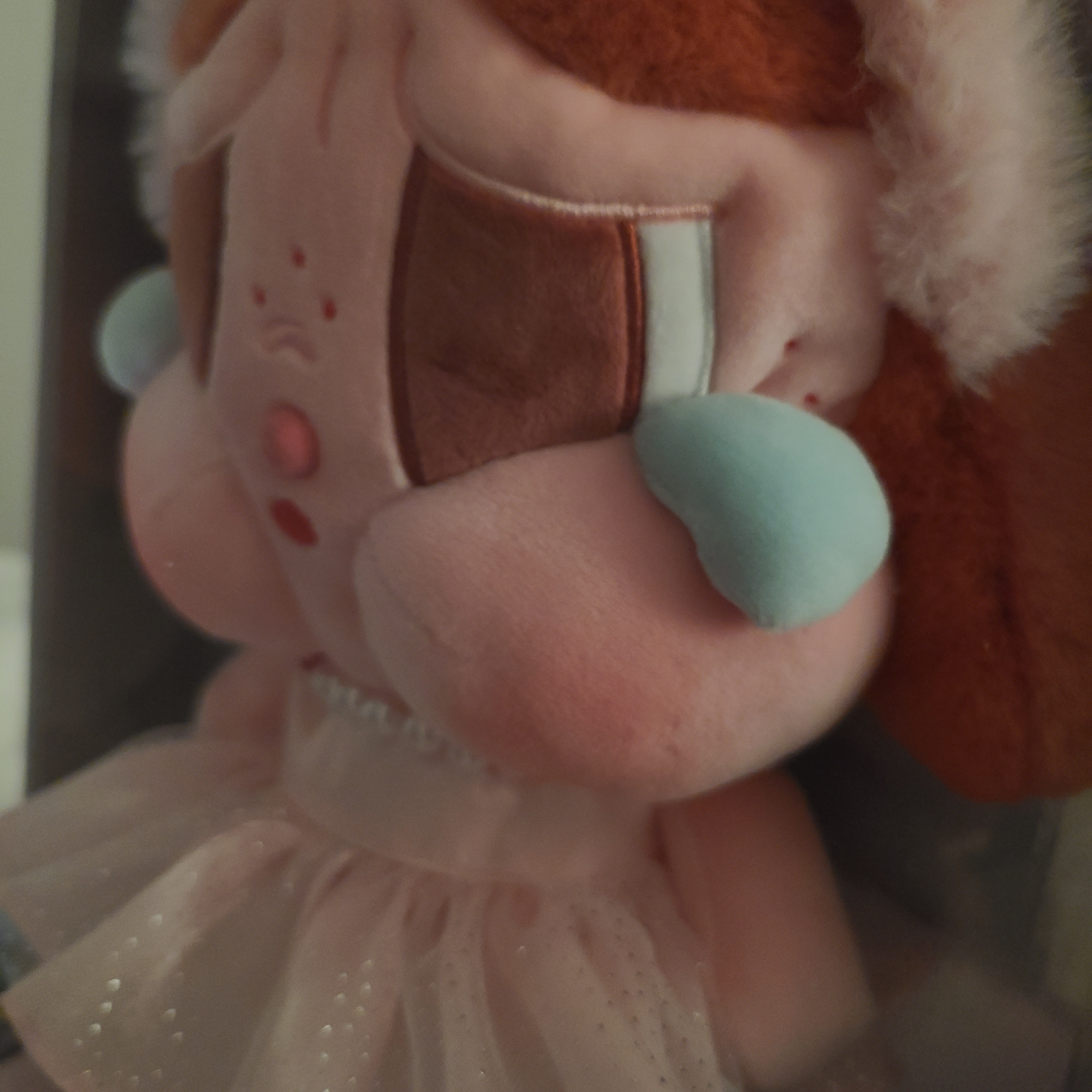 Pop Mart Crybaby Shiny Shiny Series Plush Doll Pink 착용 스타일