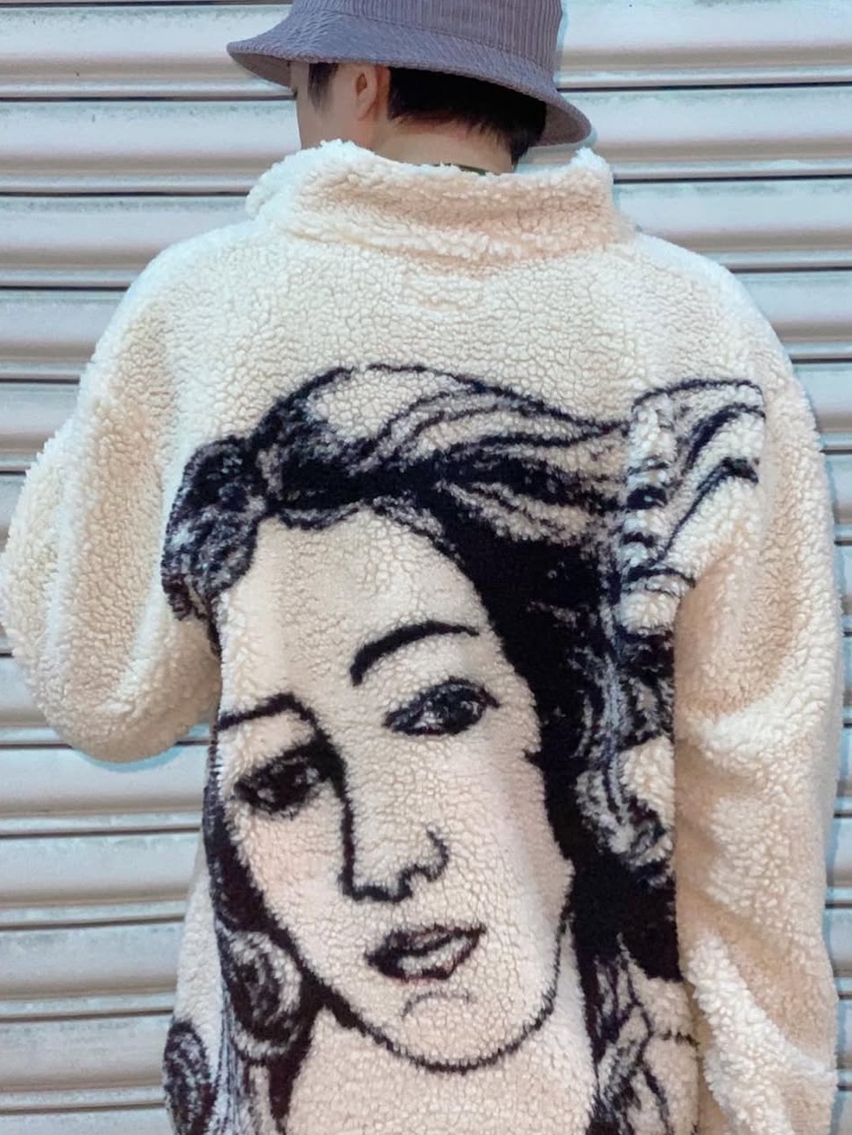 Stussy Venus Jacquard Sherpa Jacket Natural 착용 스타일 - 2