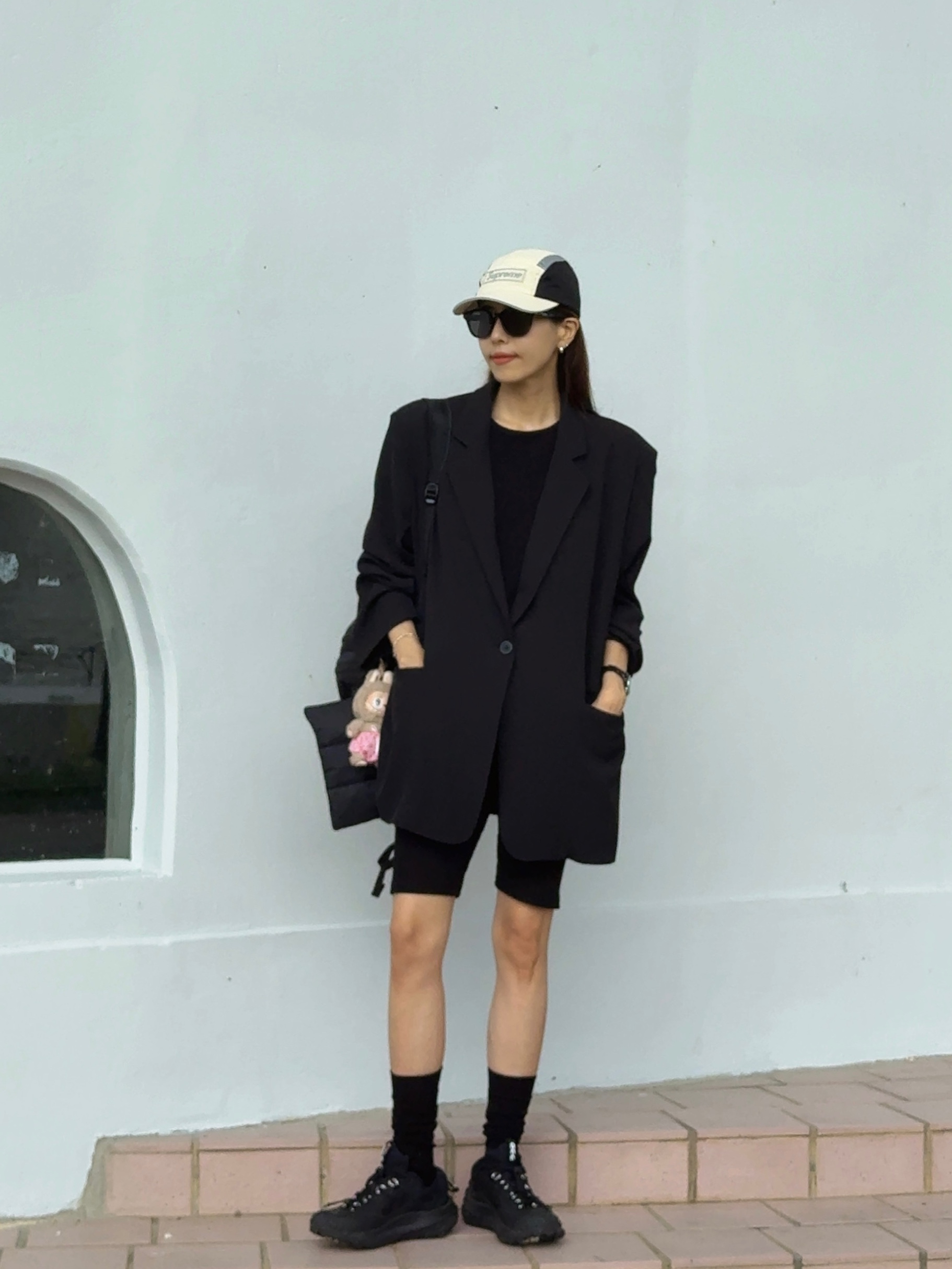 Supreme Side Mesh Camp Cap Cream - 25SS, Chanel J12 Watch 33mm Quartz Black 착용 스타일 - 1