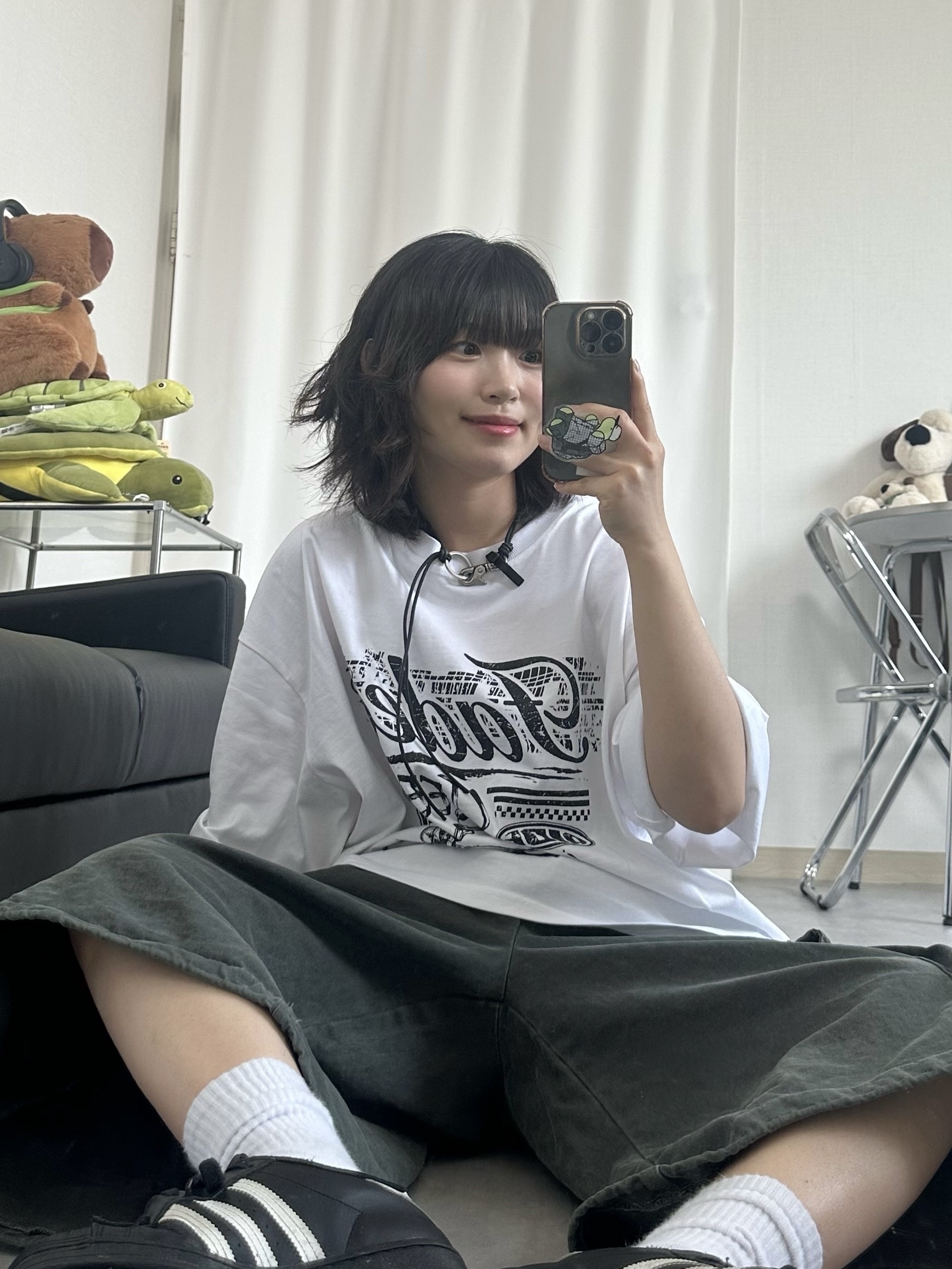 Adidas Superstar Core Black White, Our Legacy Ladon Leather Keychain Black 착용 스타일 - 7