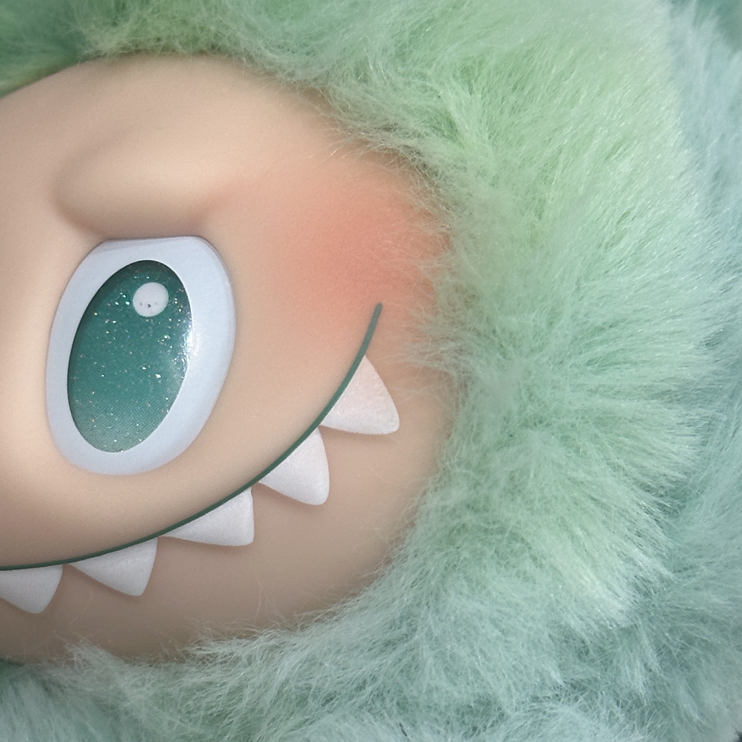 Pop Mart Labubu The Monsters Highlight Series Serenity Keyring (Opened Case) 착용 스타일 - 3