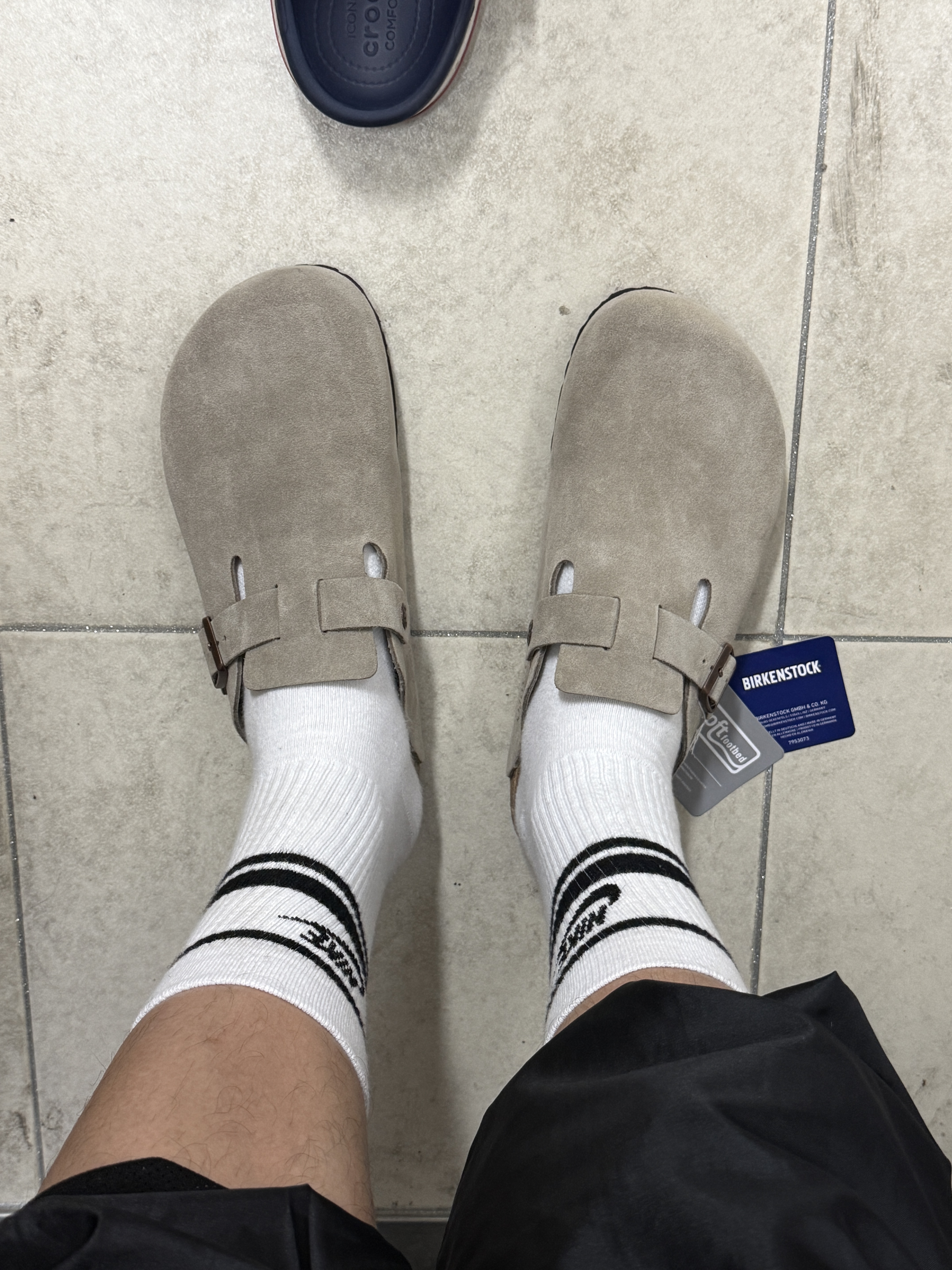 Birkenstock Boston Soft Footbed Taupe - Regular 착용 스타일 - 1