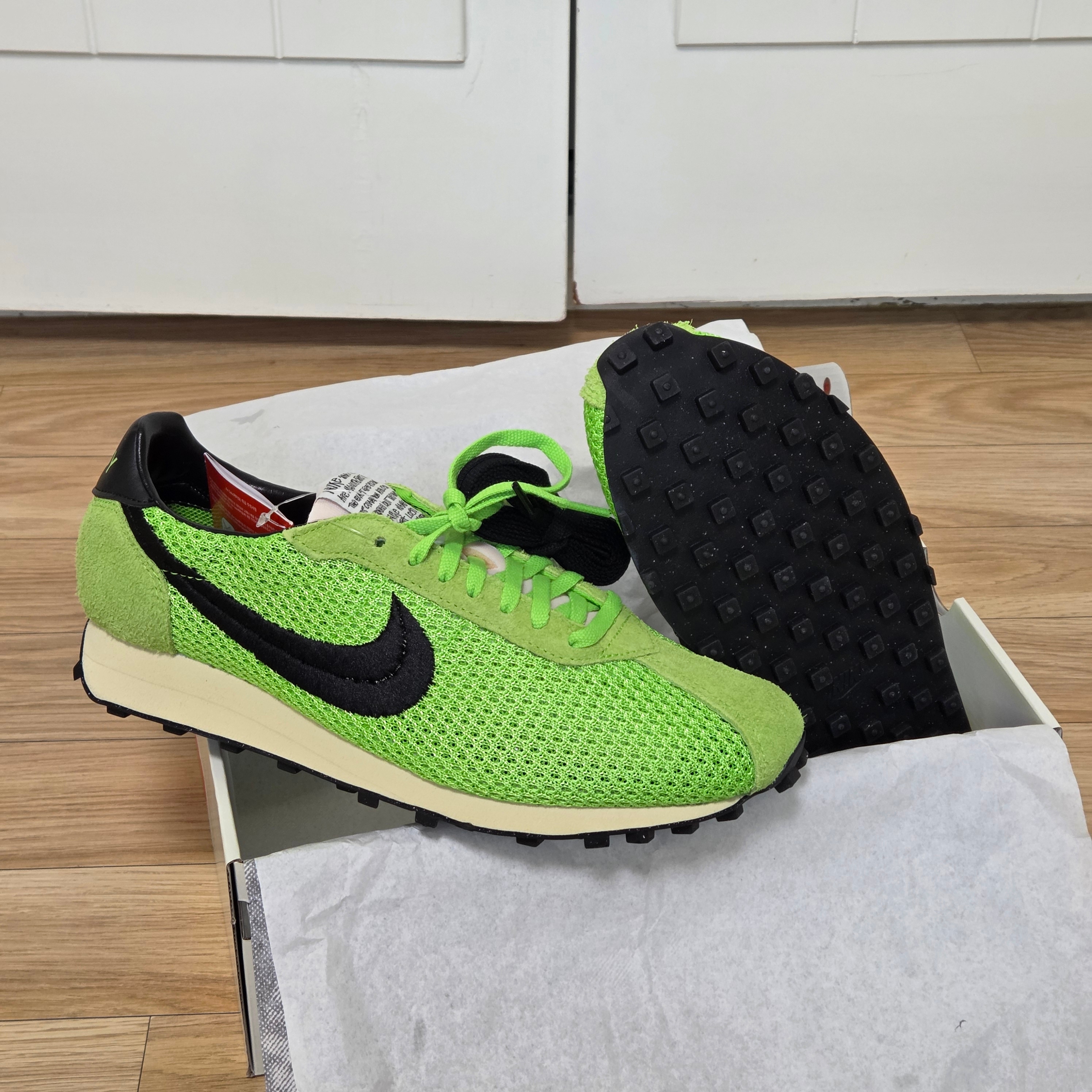 Nike x Stussy LD-1000 SP Action Green and Black 착용 스타일 - 1